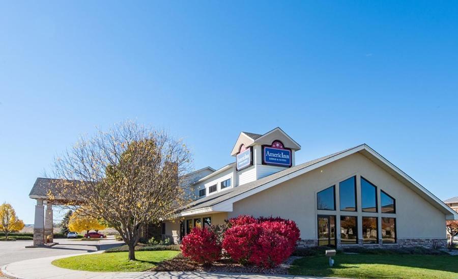 AmericInn by Wyndham Windsor Ft. Collins photo 17