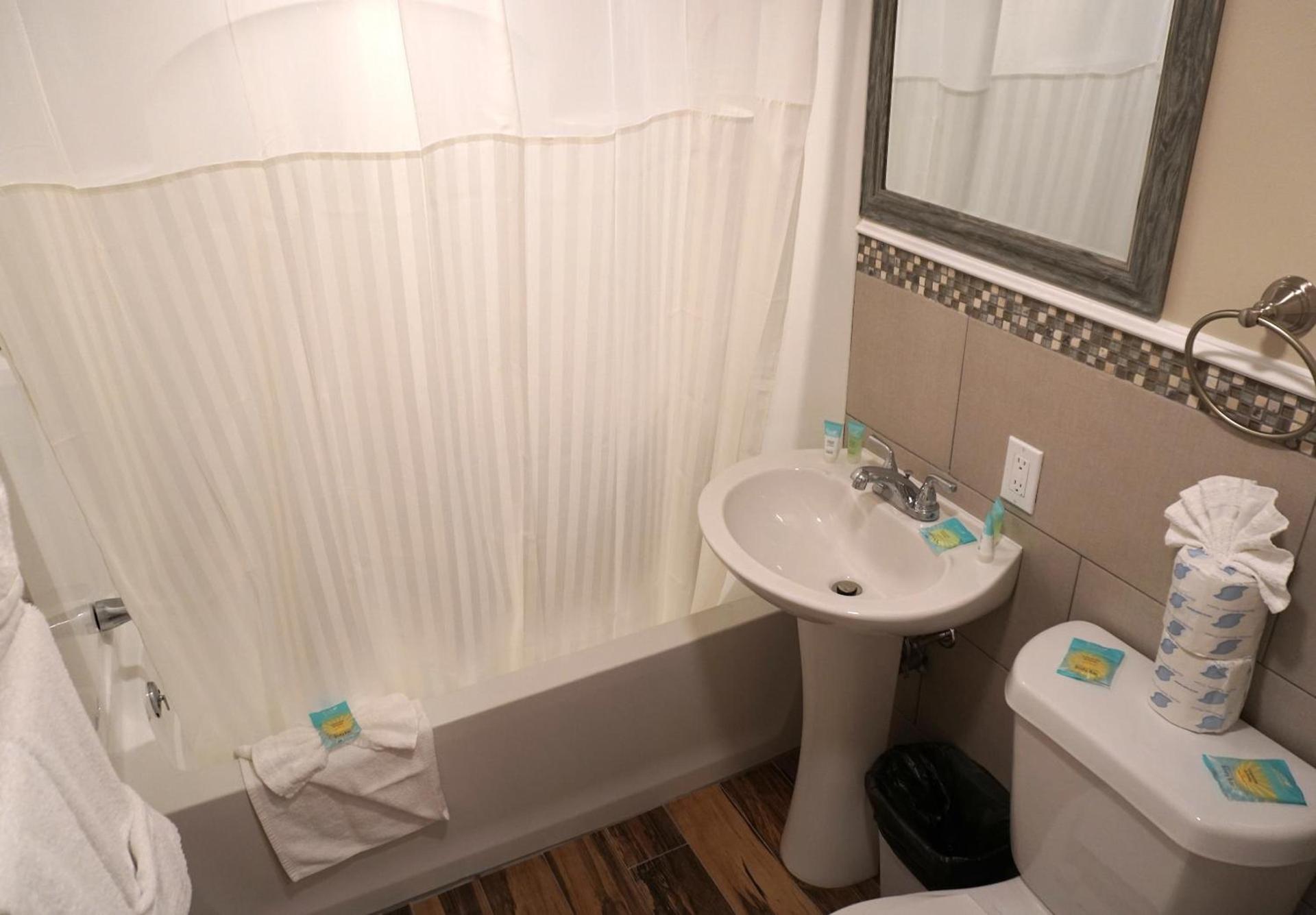 Beachside Resort photo 74