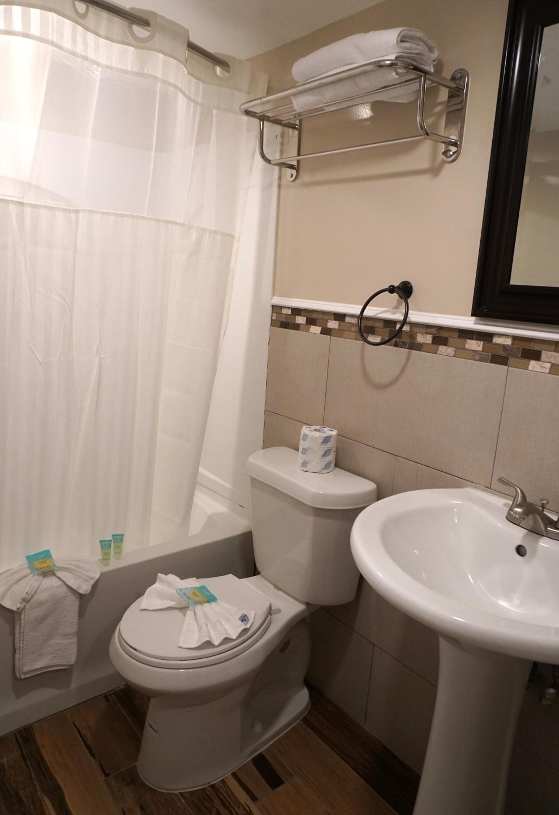 Beachside Resort photo 77