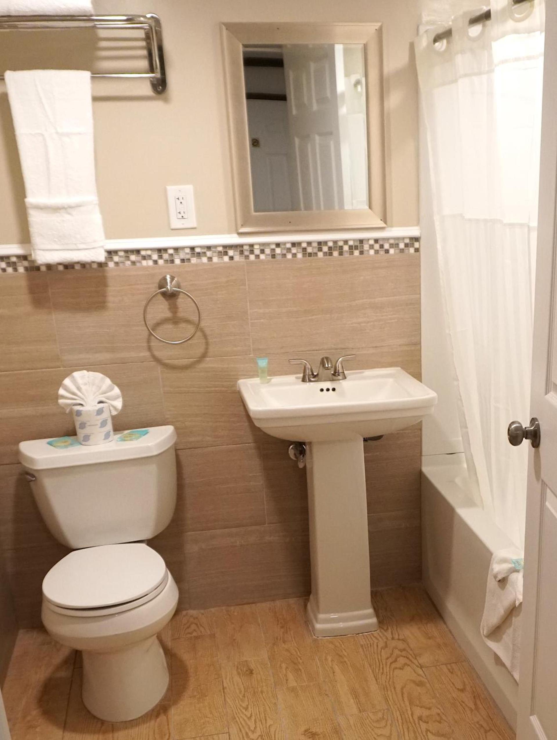 Beachside Resort photo 67