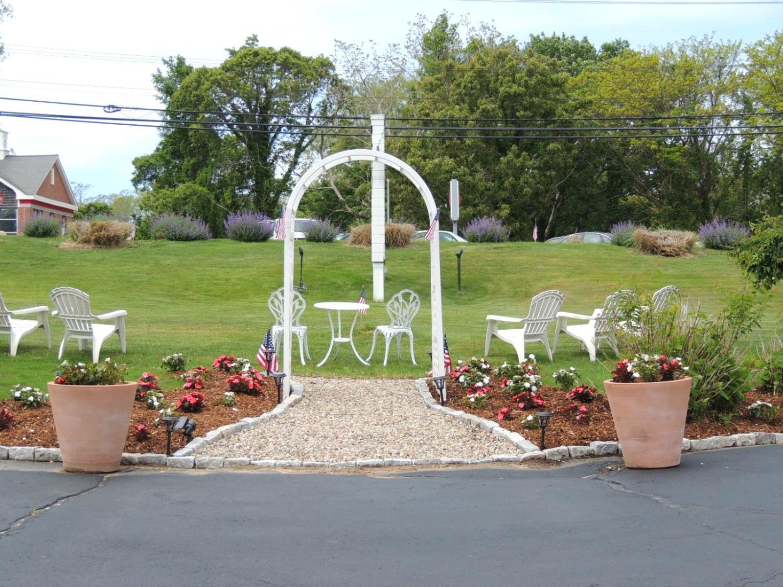 Olde Tavern Motel and Inn - Cape Cod photo 43