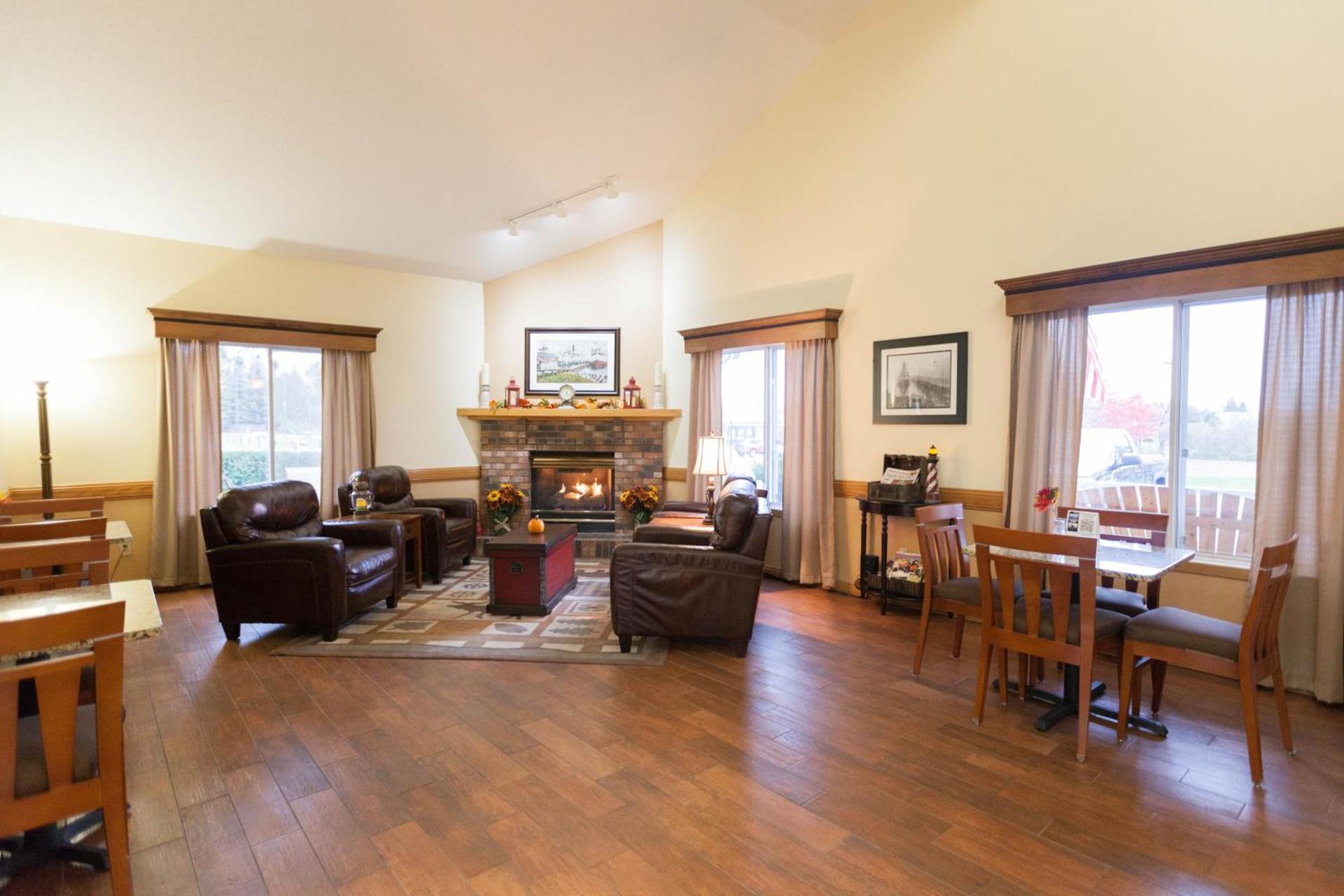 Country Inn Two Harbors photo 4