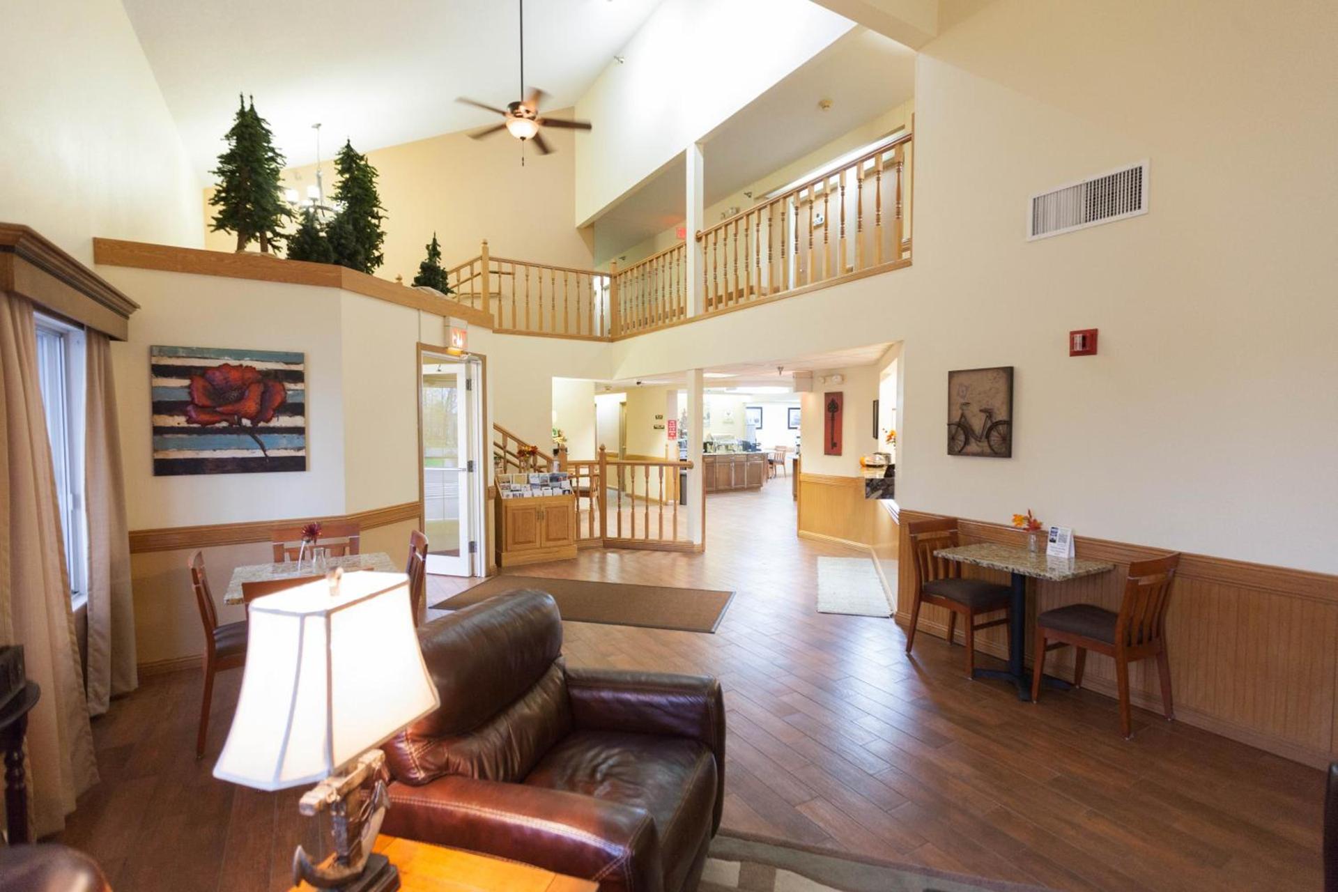 Country Inn Two Harbors photo 3