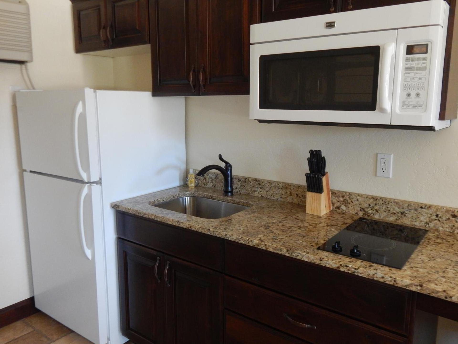 Winterton Suites photo 12