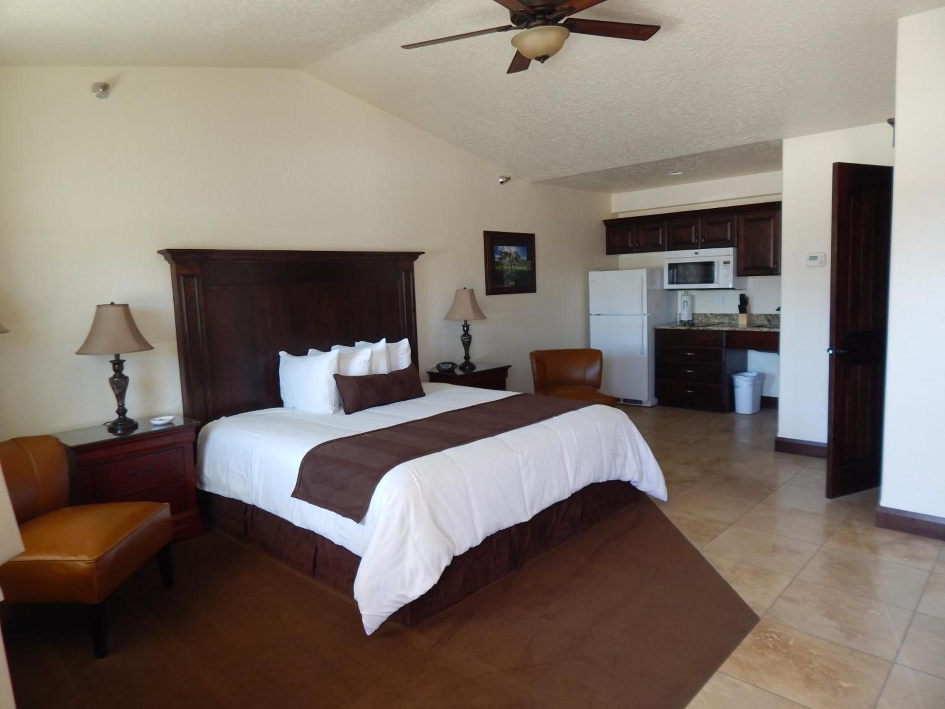 Winterton Suites photo 3
