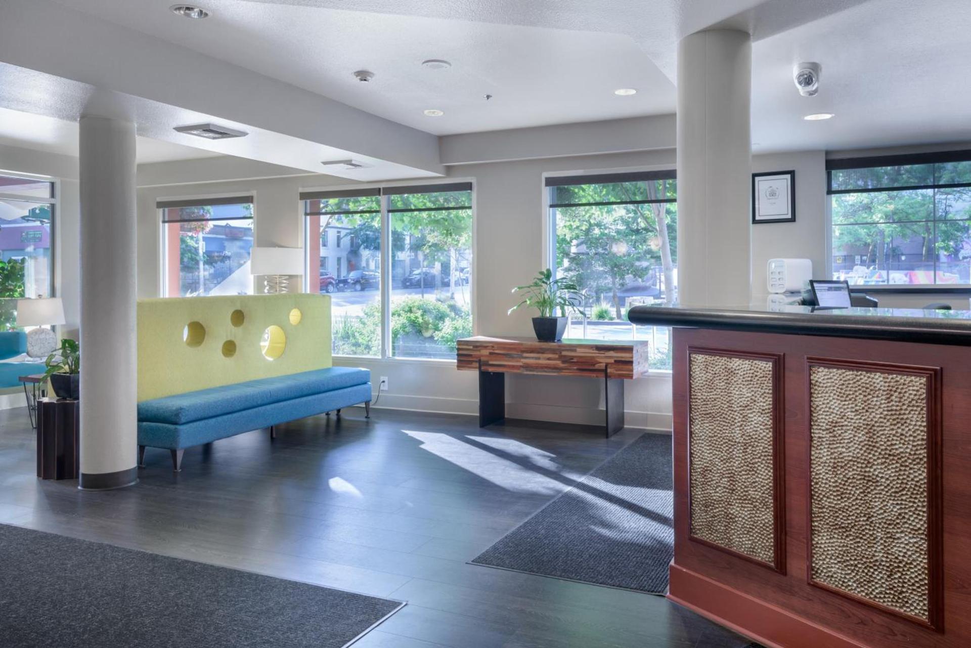 Belltown Inn photo 8