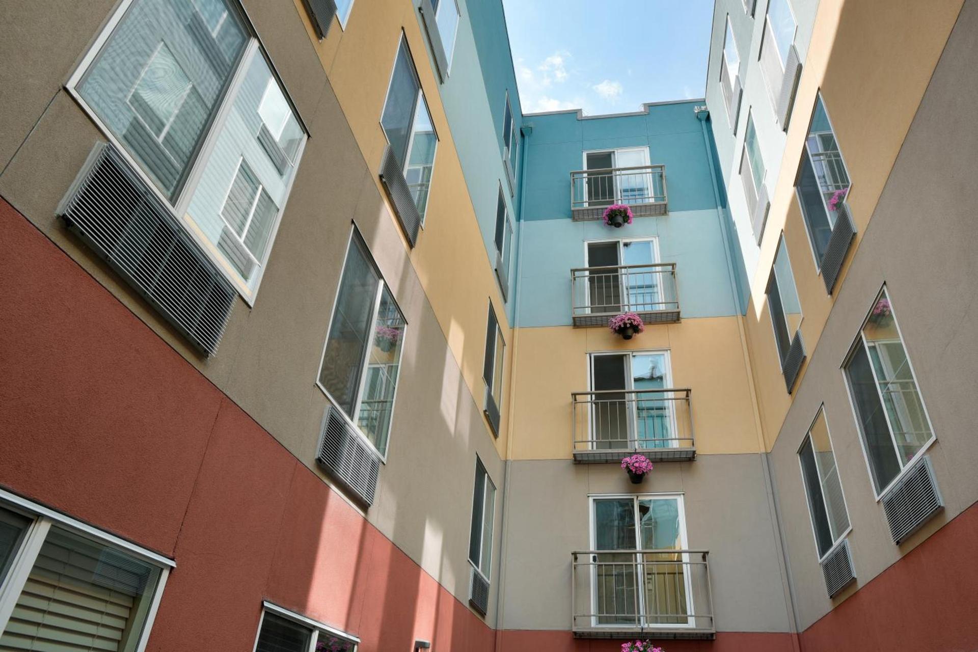 Belltown Inn photo 10