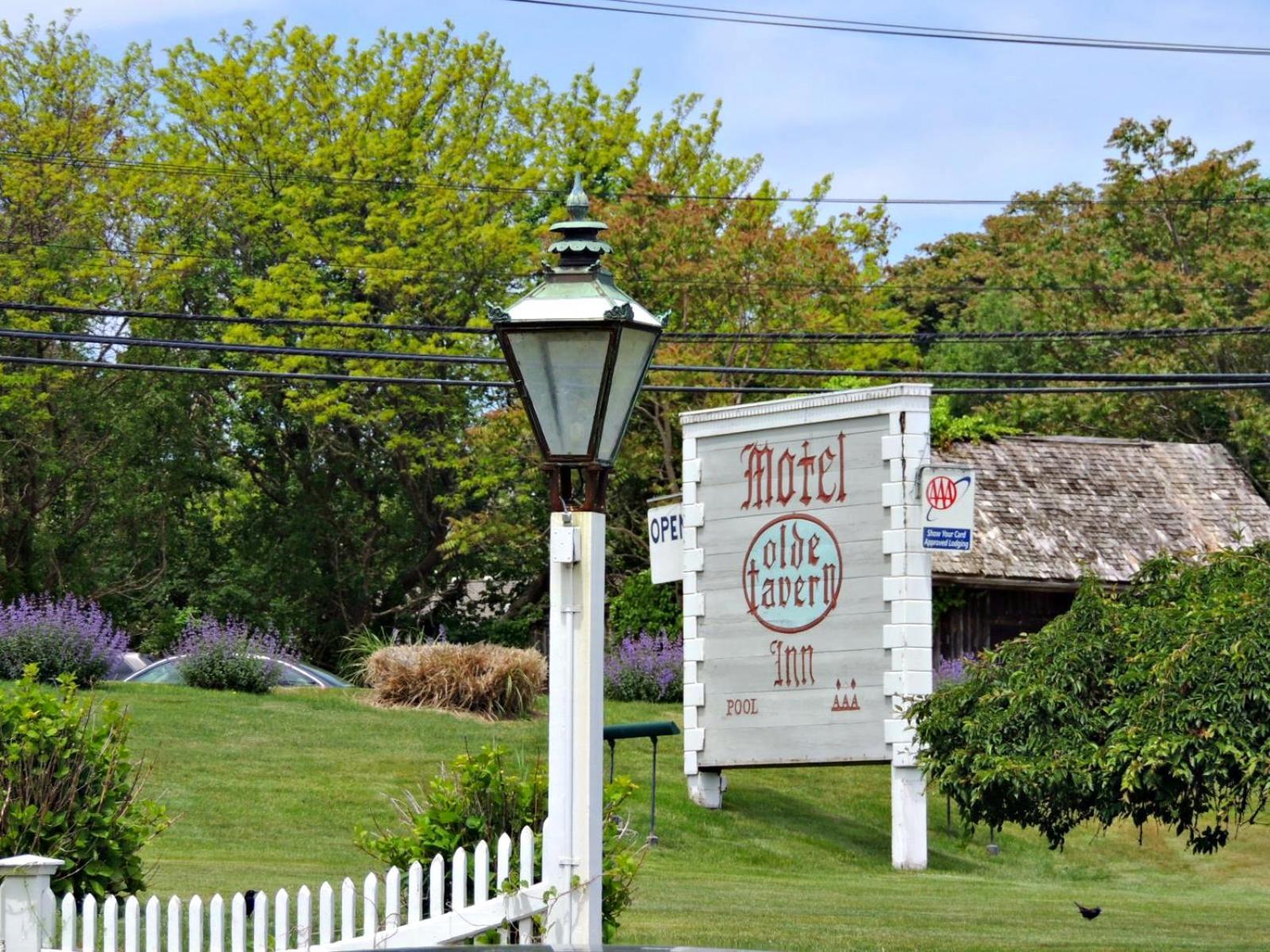 Olde Tavern Motel and Inn - Cape Cod photo 36