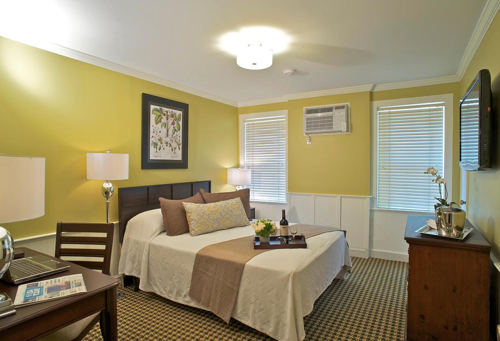 Concord's Colonial Inn photo 32