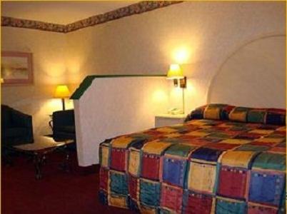 O'Hare Inn & Suites photo 12