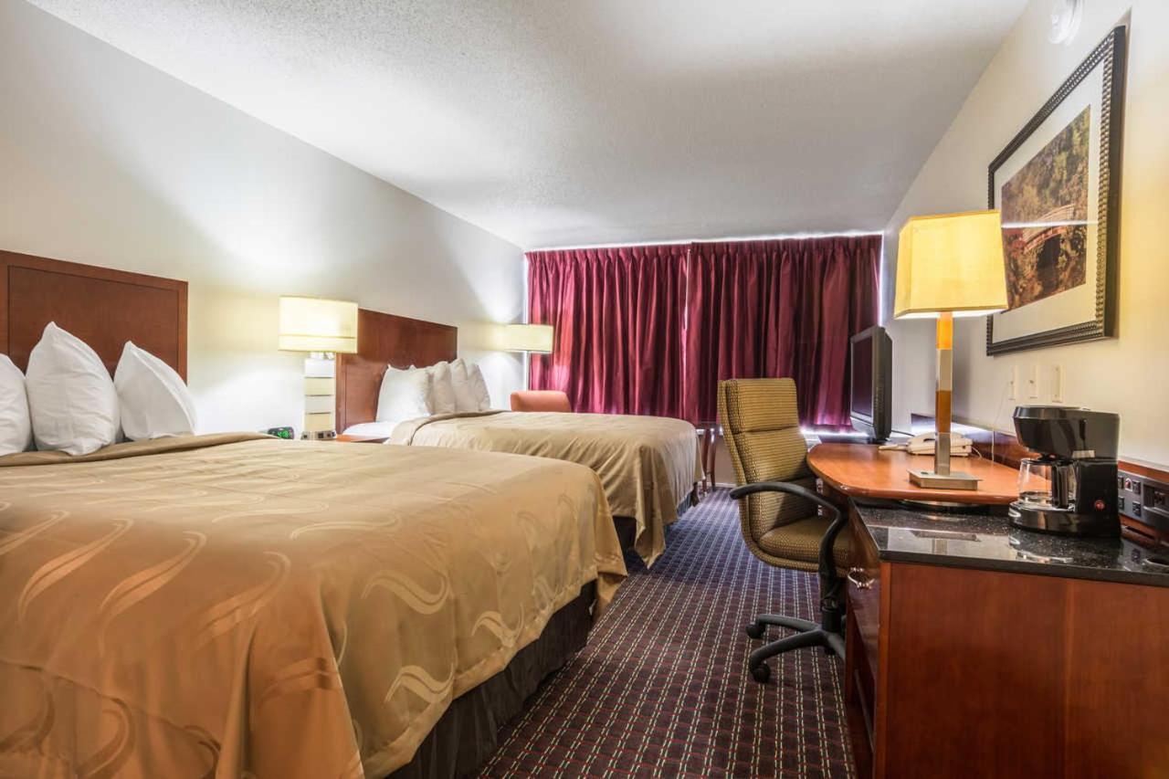 Days Inn by Wyndham Hartsfield Jackson Atlanta Airport West photo 30