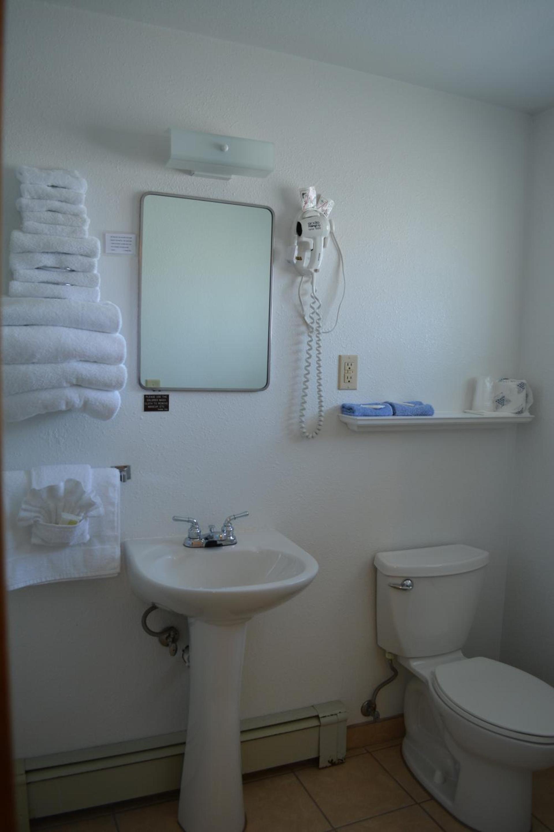 Sage Motel photo 9