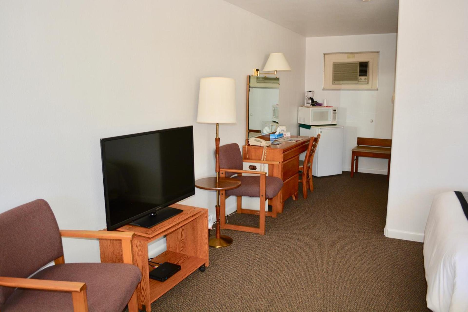 Sage Motel photo 15