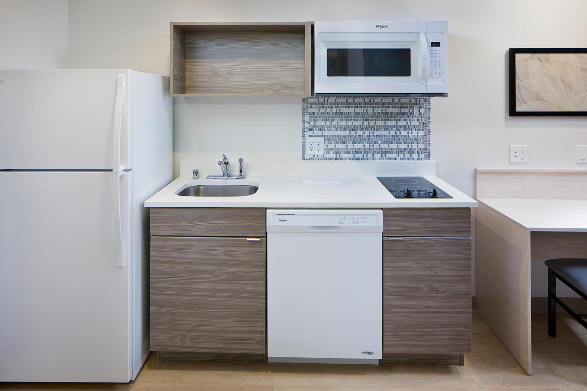 WoodSpring Suites Seattle Everett photo 11