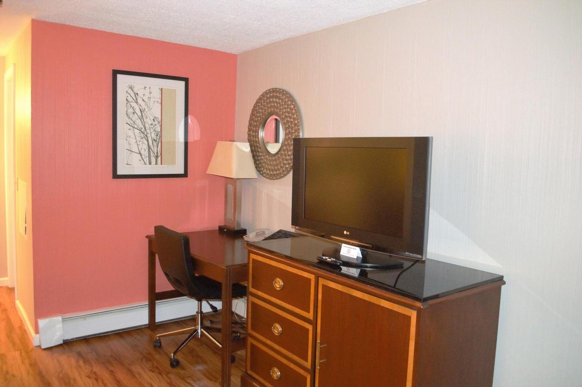 Carrier Motor Lodge photo 22