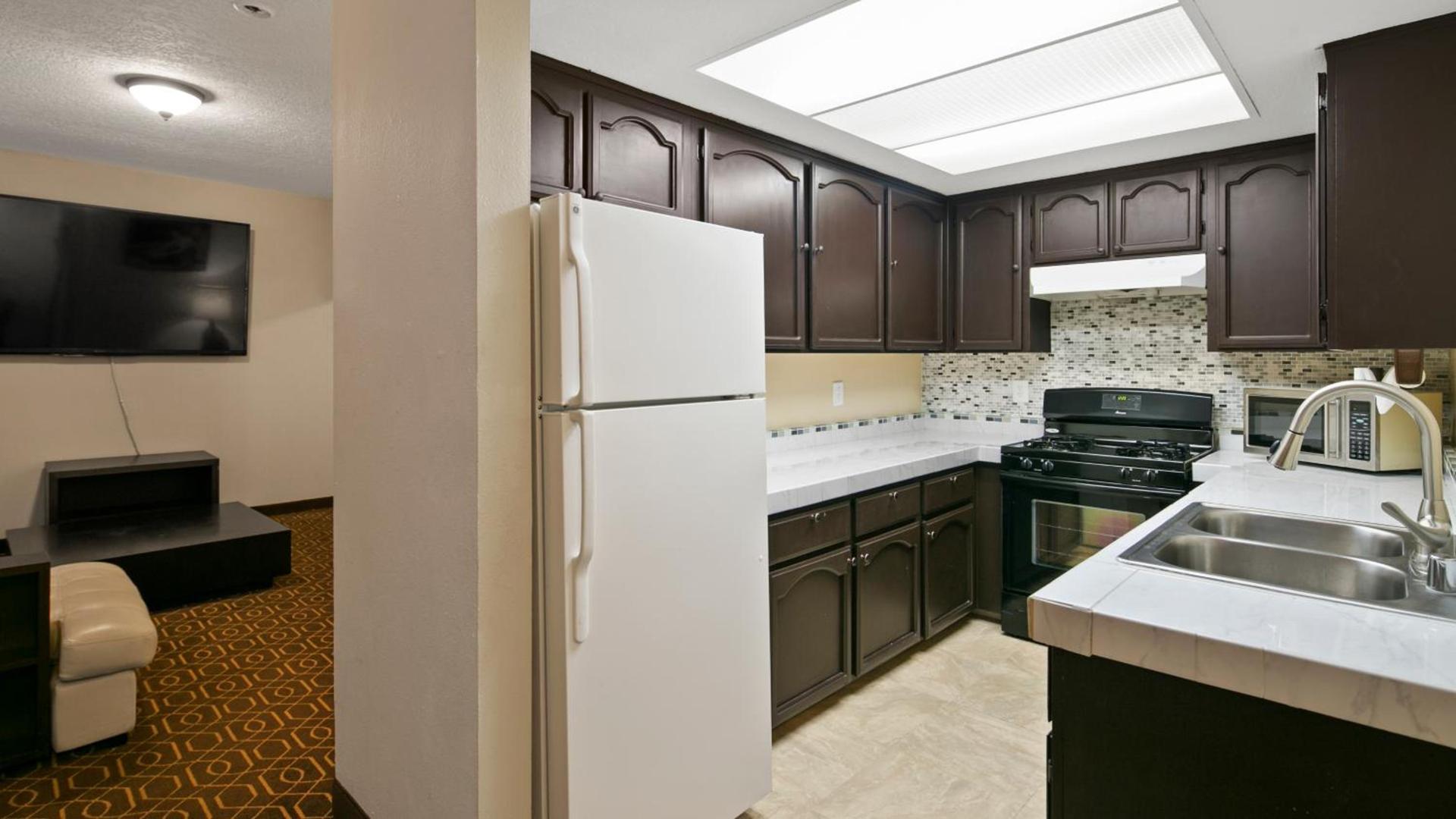 Best Western Westminster Inn photo 25