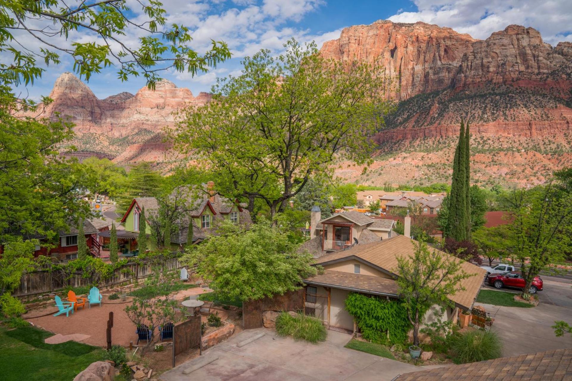 Red Rock Inn Cottages photo 14