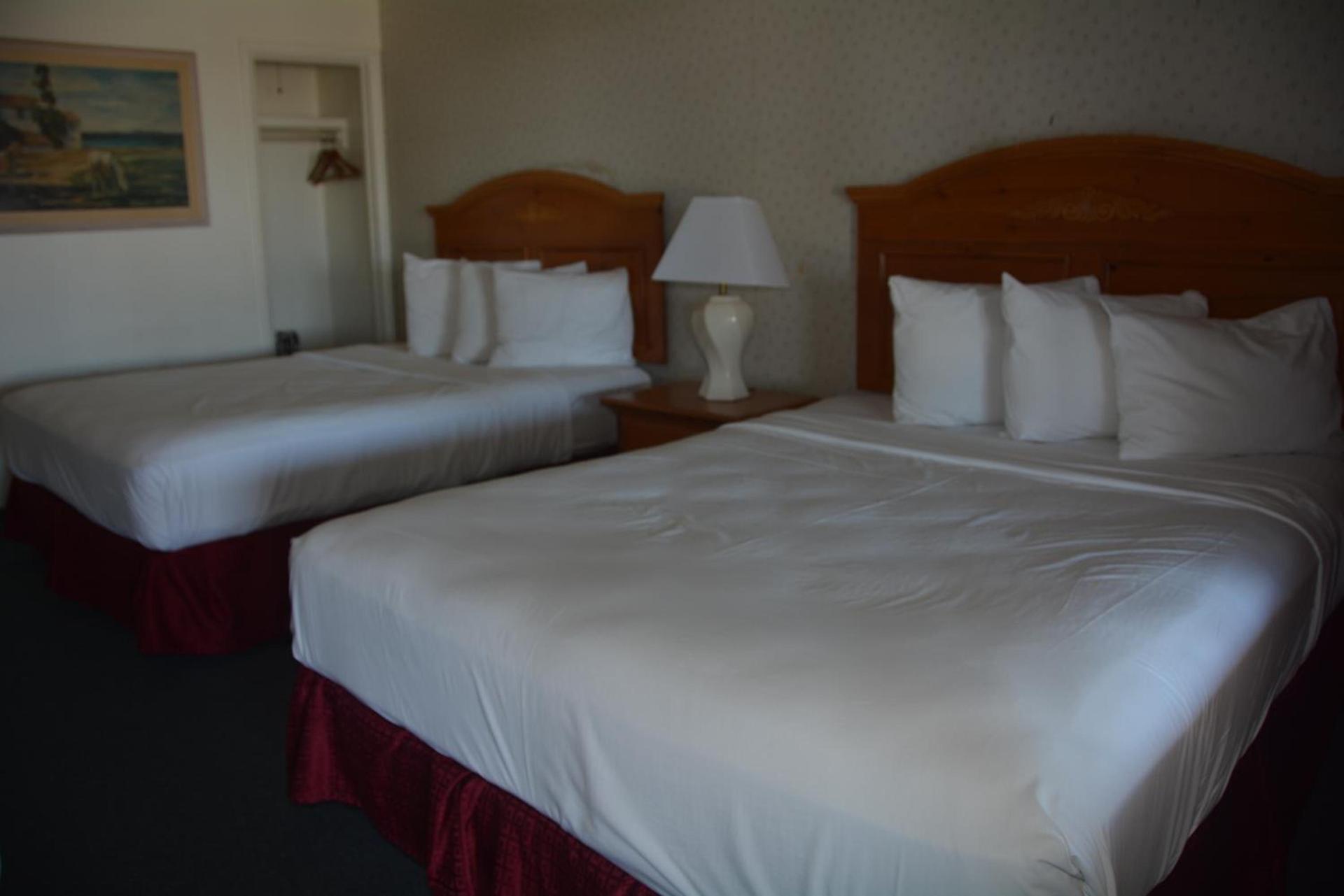 Pacific Sunset Inn photo 7