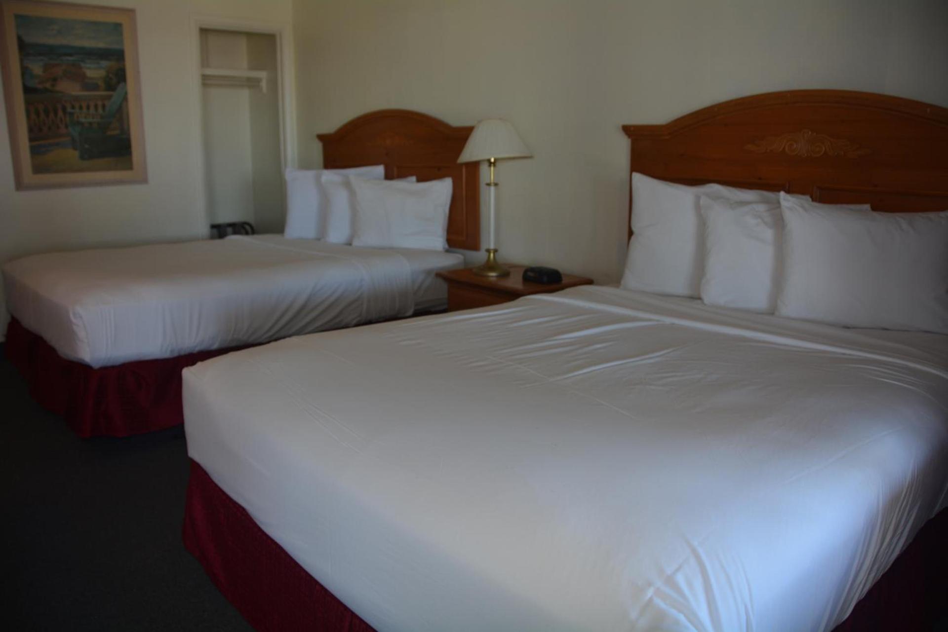 Pacific Sunset Inn photo 12