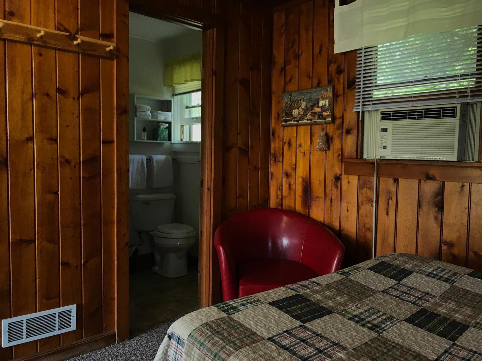 Cedar Ridge Cabins photo 24