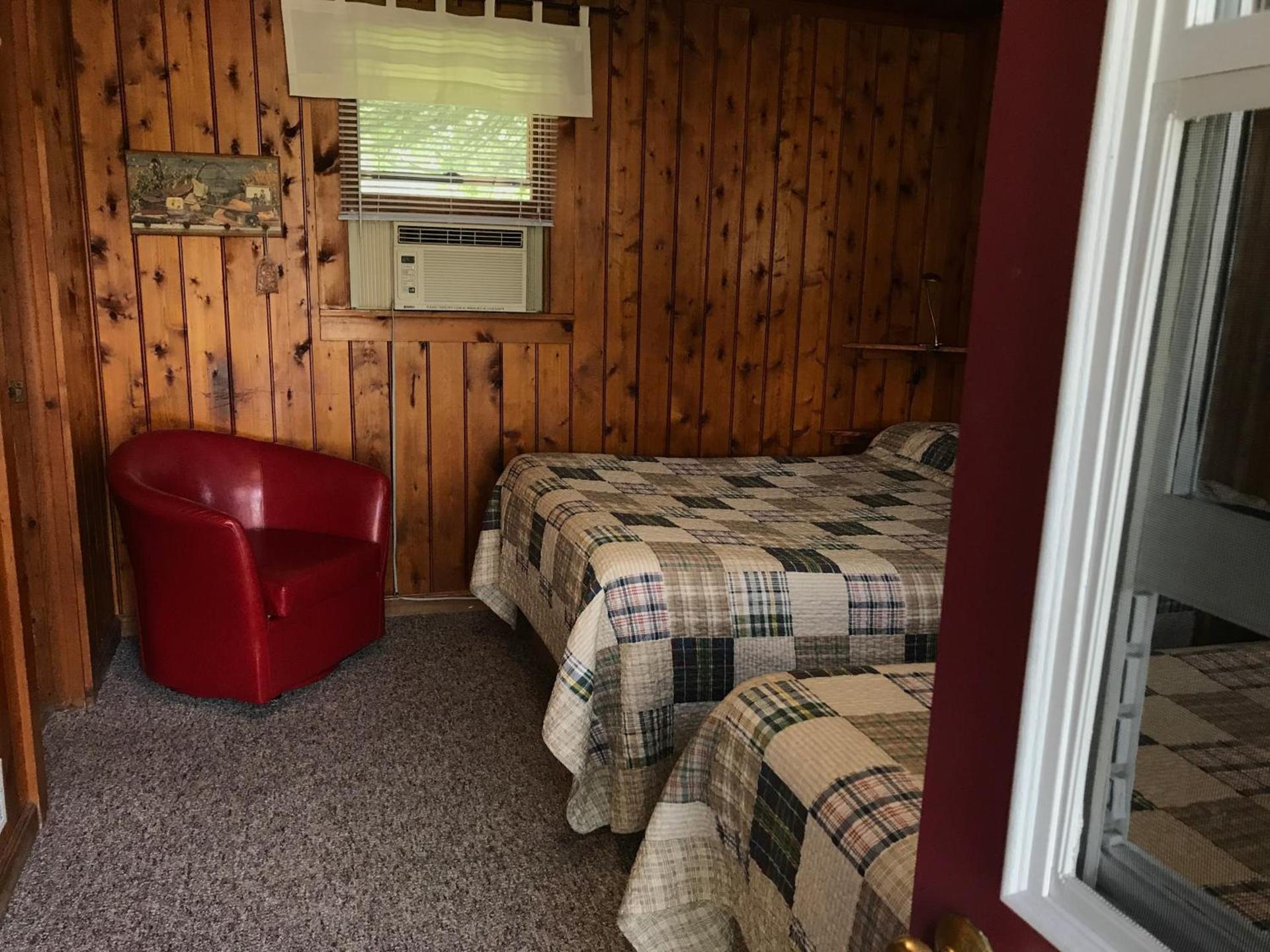 Cedar Ridge Cabins photo 23