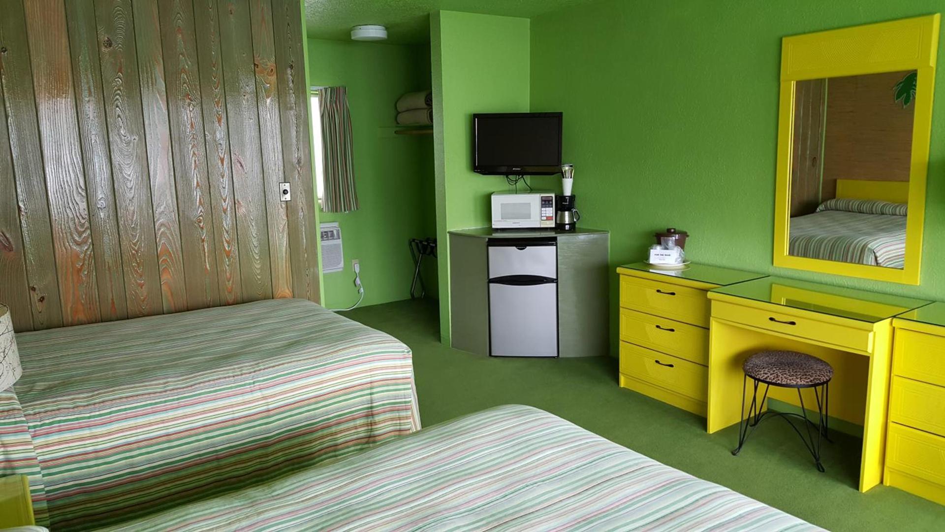 Caribbean Motel photo 15