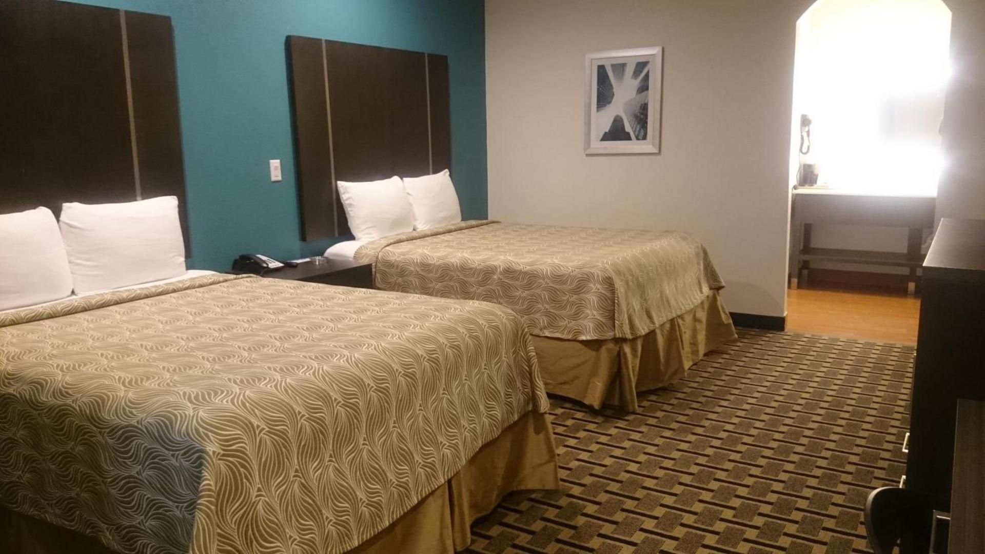 Regency Inn & Suites- NW Houston photo 17