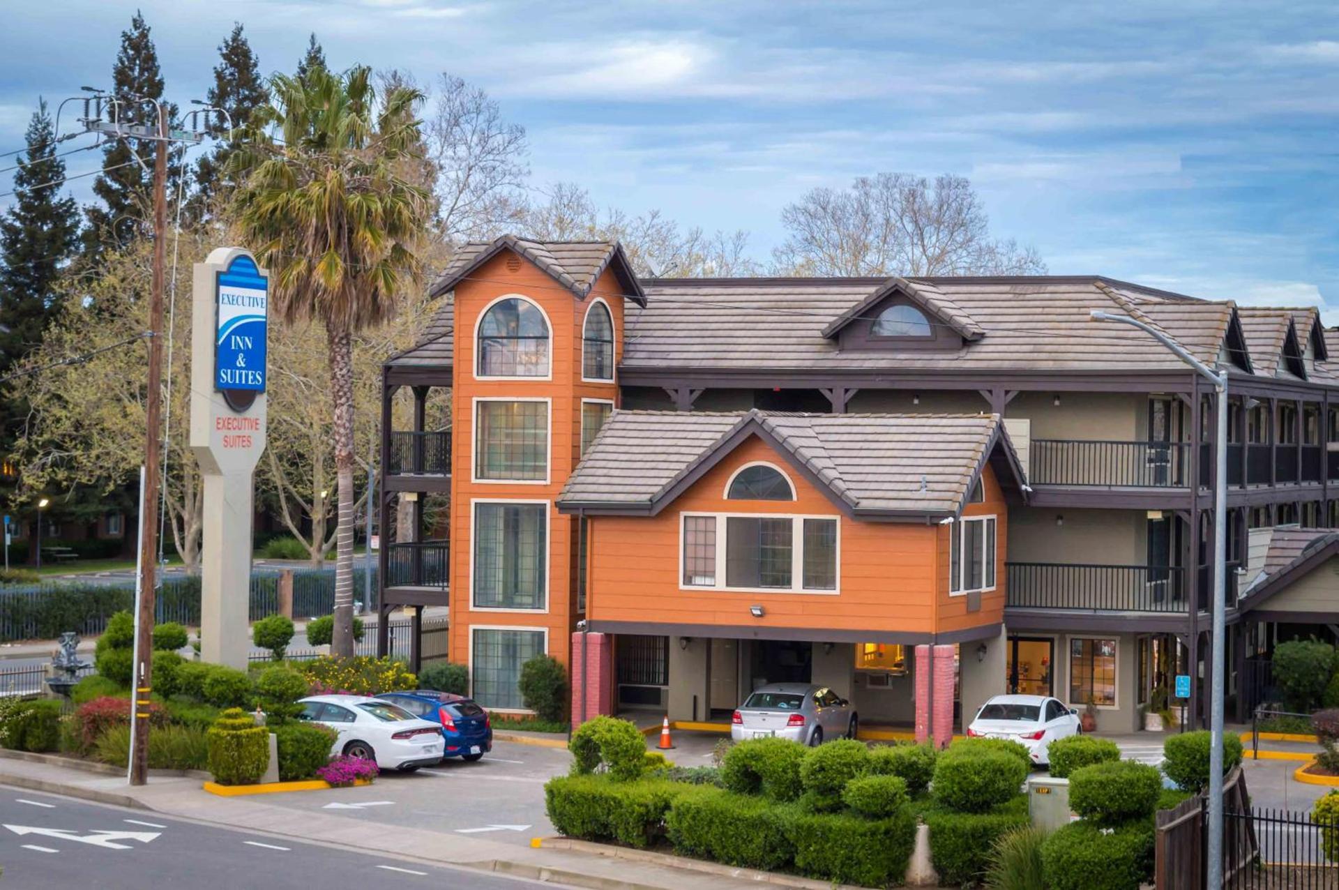 Executive Inn & Suites Sacramento photo 1