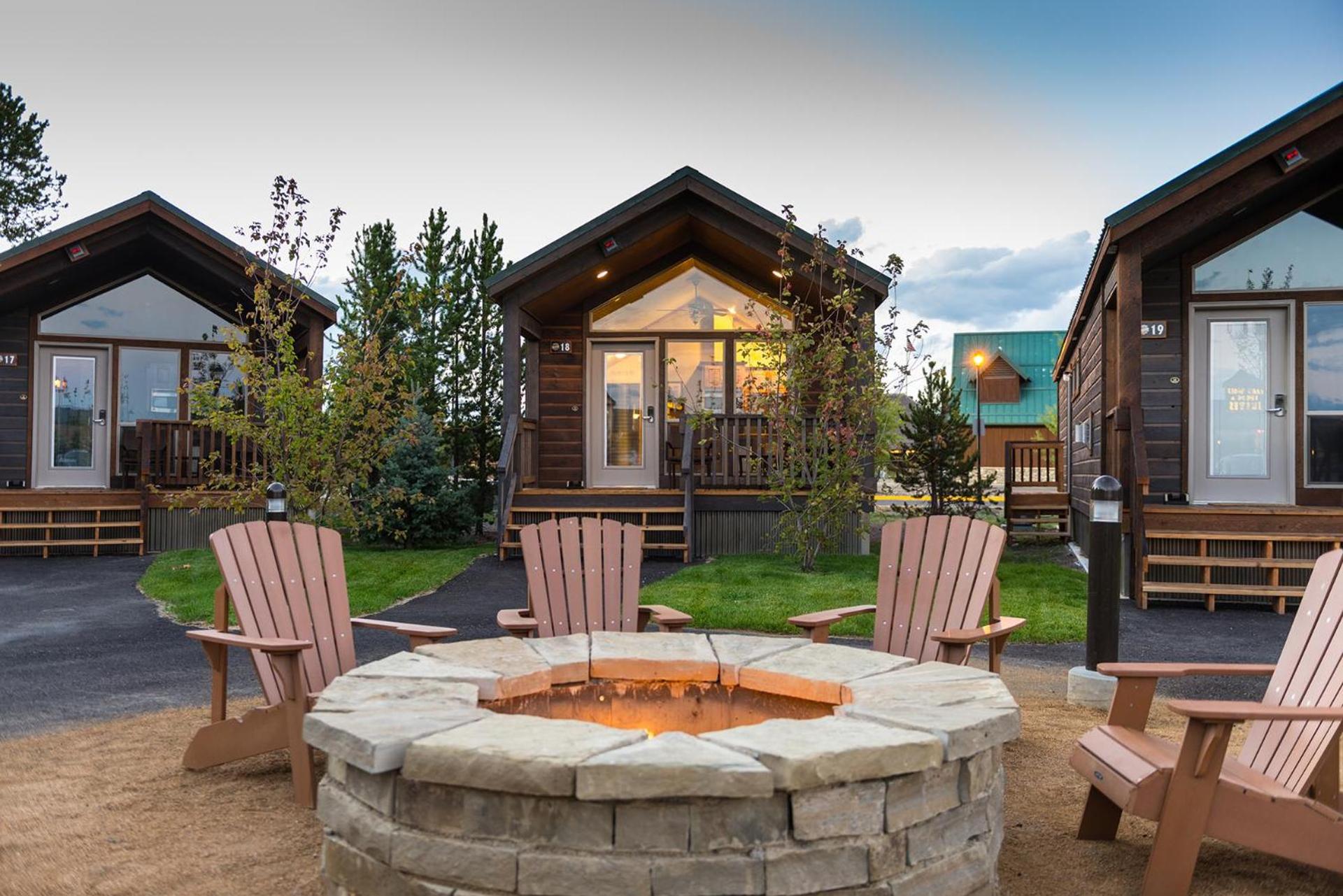 Explorer Cabins at Yellowstone photo 69