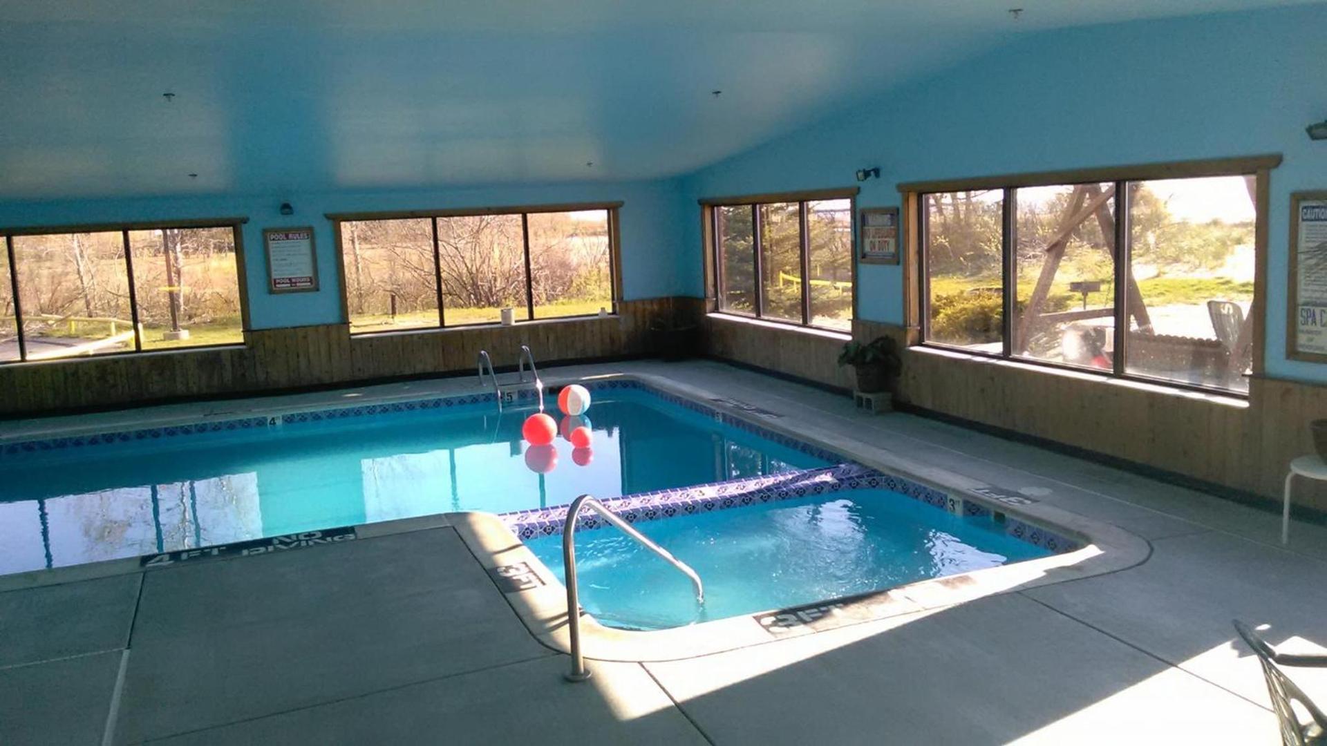 Oscoda Lakeside Hotel photo 4
