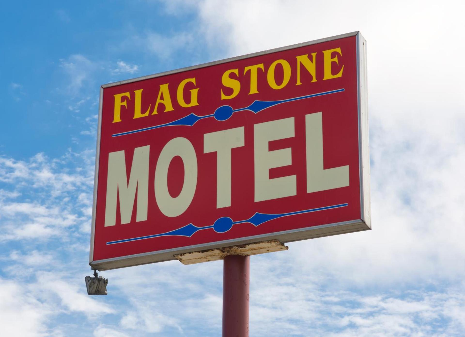 Flagstone Motel photo 14