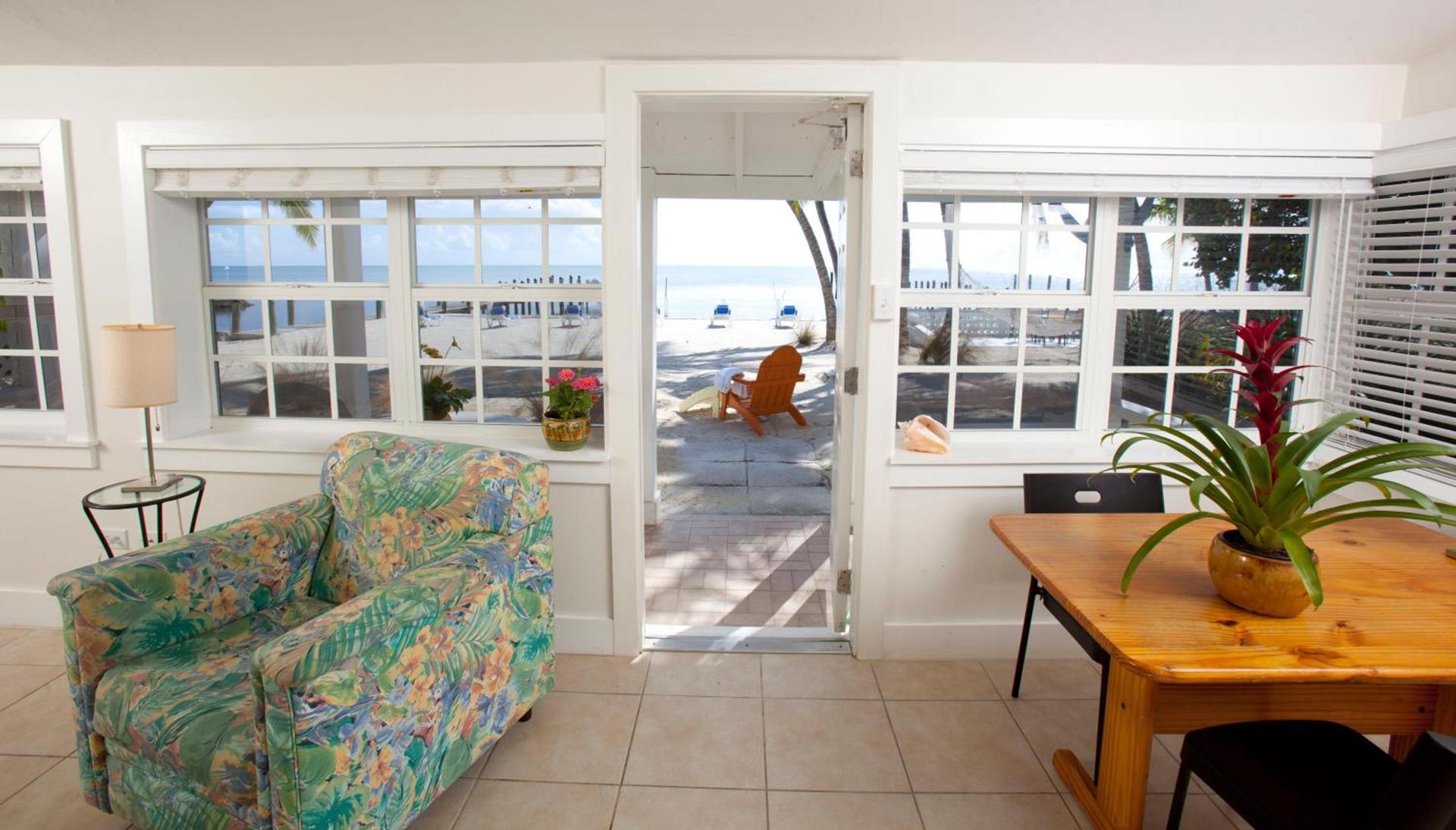 Pines & Palms Resort photo 22