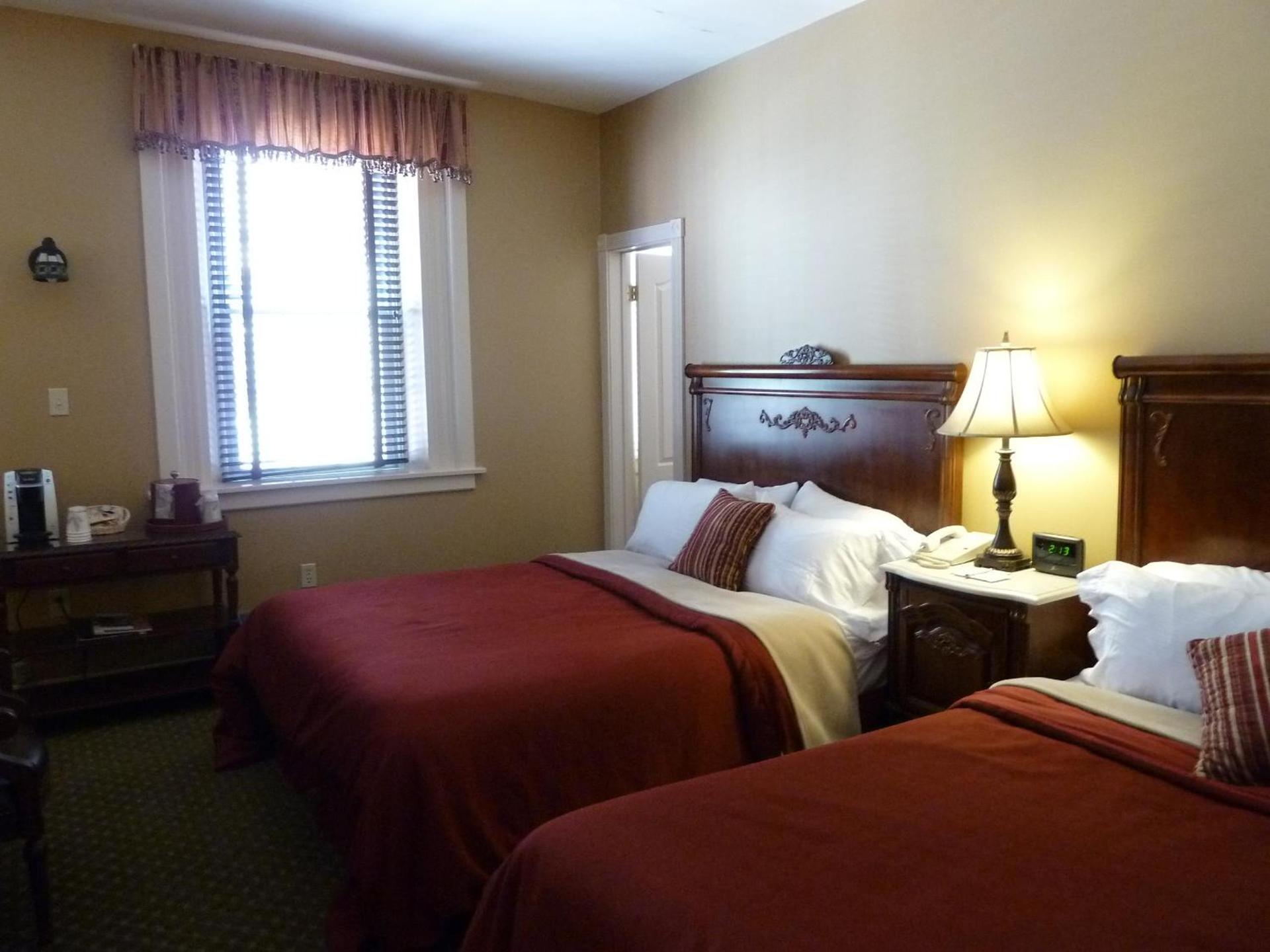 The Inn at Jim Thorpe photo 10
