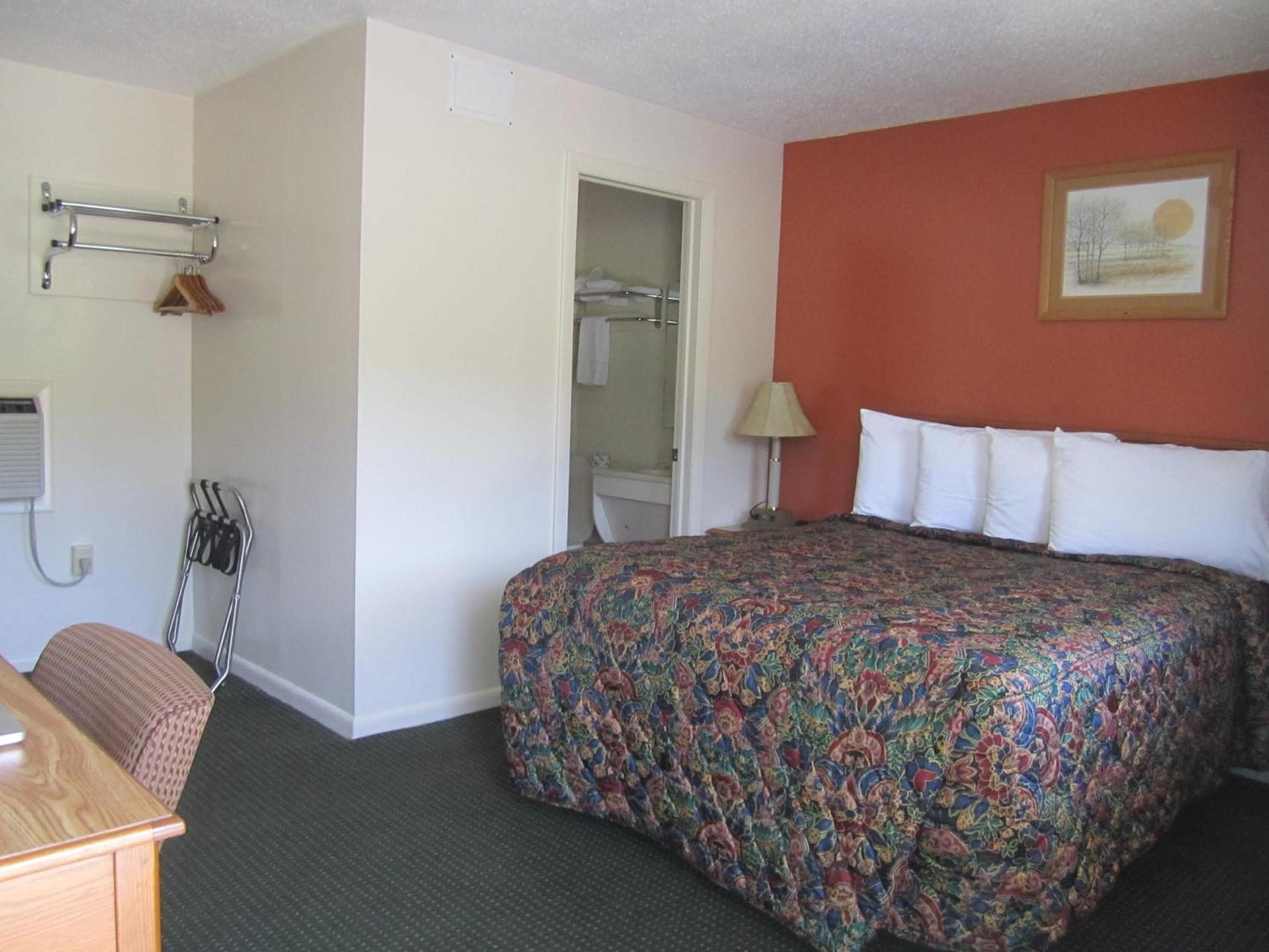 Best Way Inn photo 13
