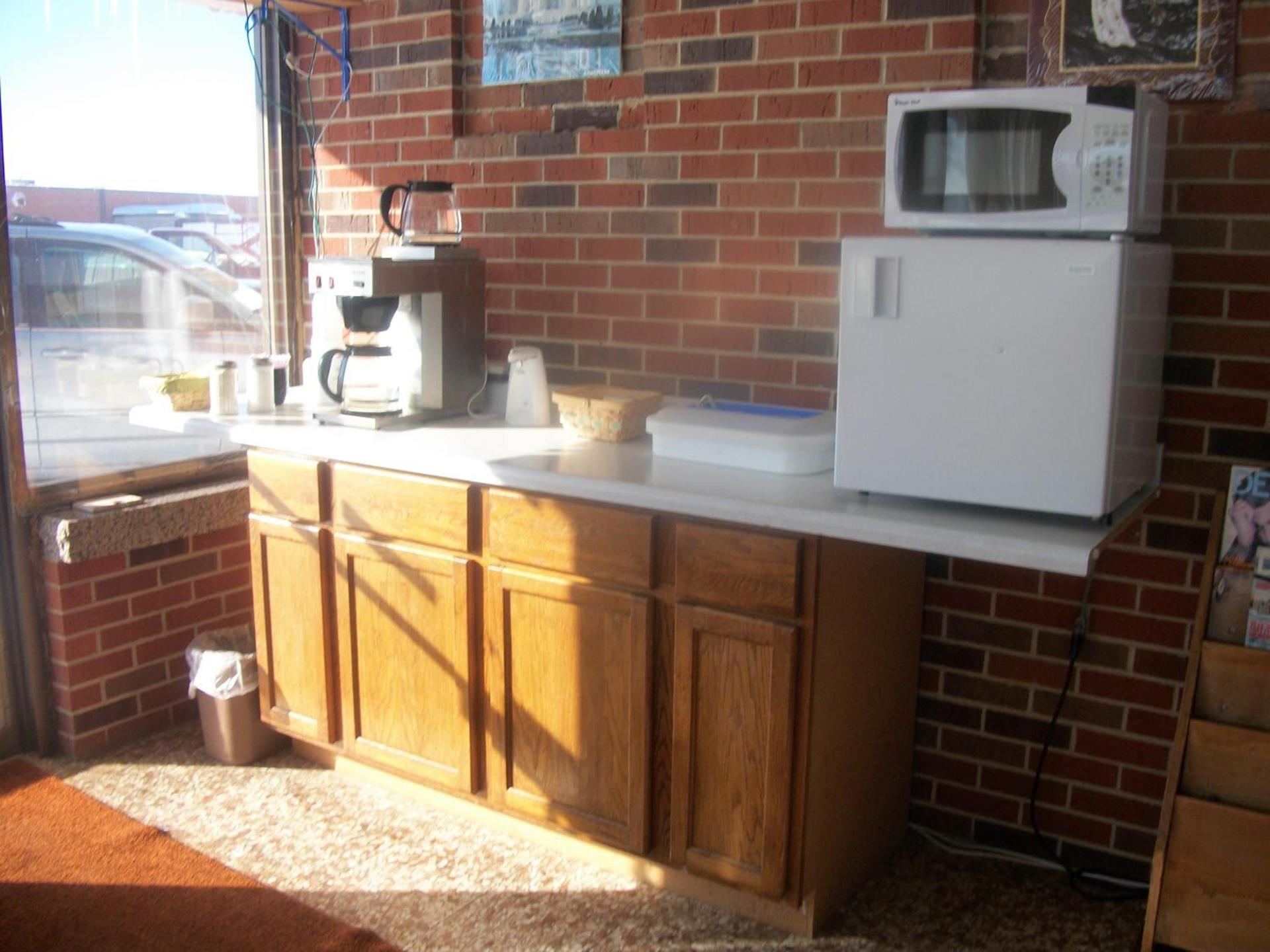 Budget Inn Motel photo 17