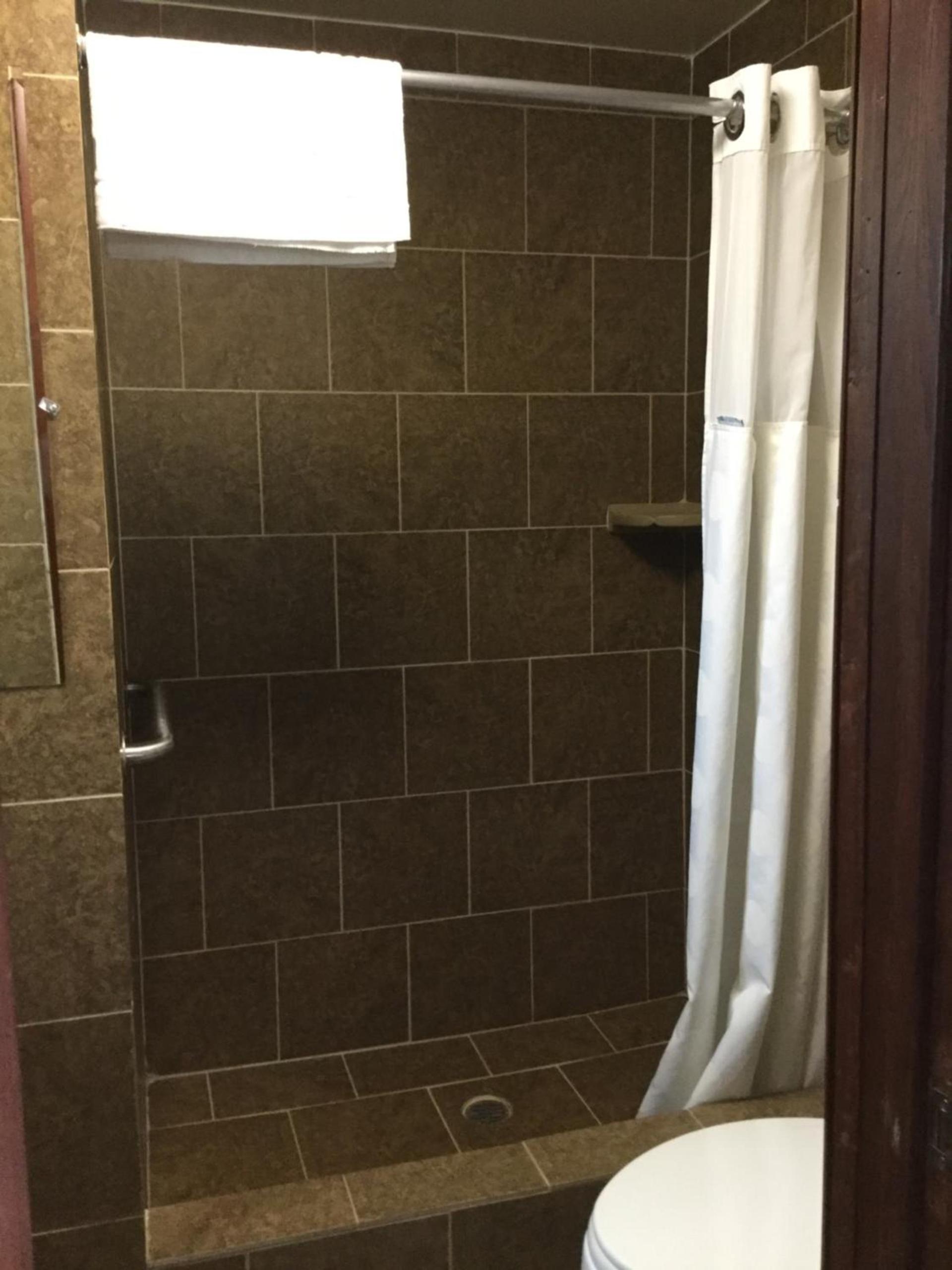 Best Motel photo 20