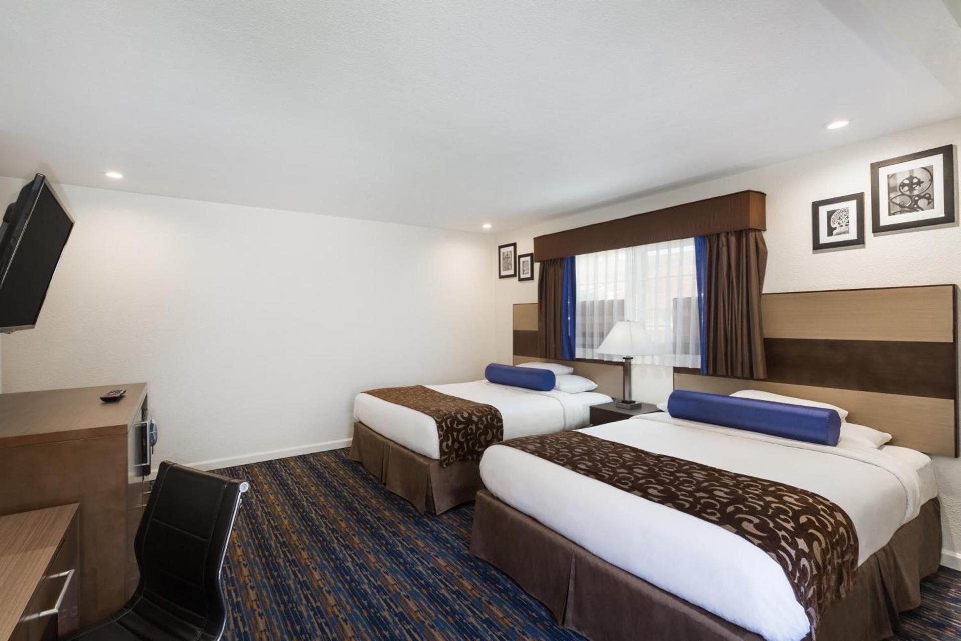 Howard Johnson By Wyndham Berkeley photo 28