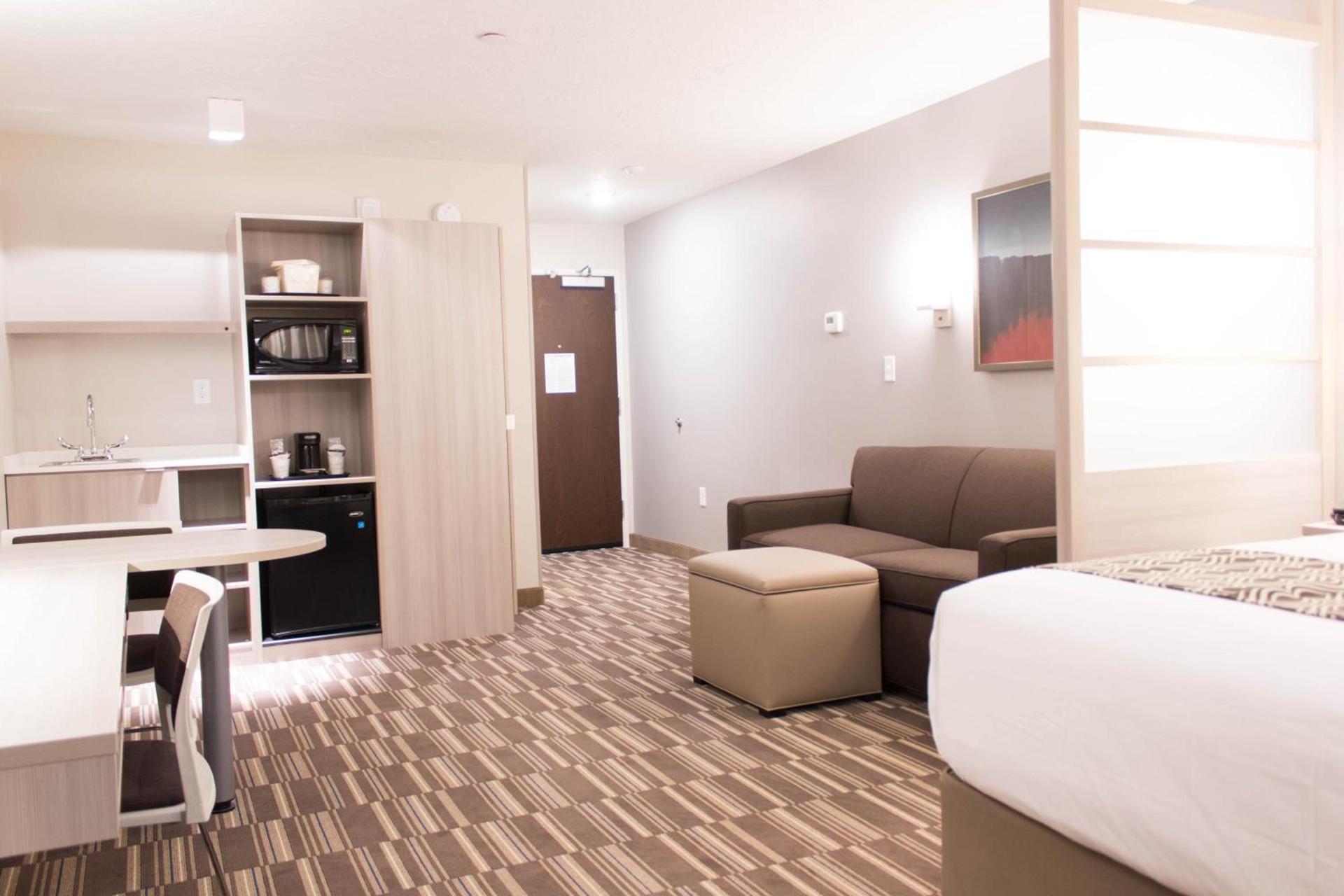 Microtel Inn & Suites by Wyndham Springville photo 10