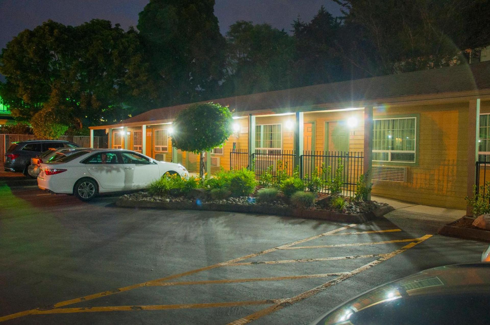 Nordic Inn and Suites photo 69