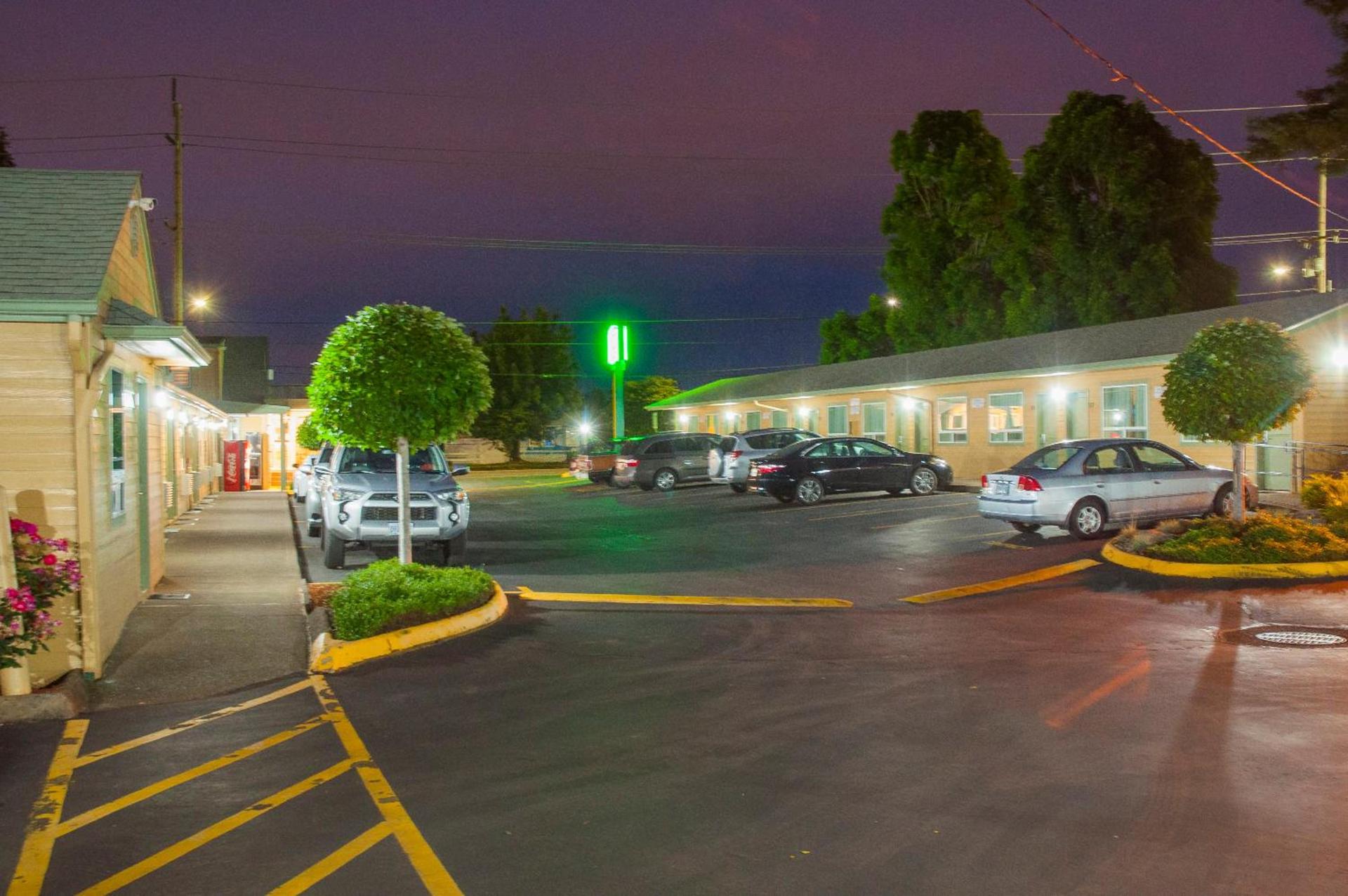 Nordic Inn and Suites photo 70