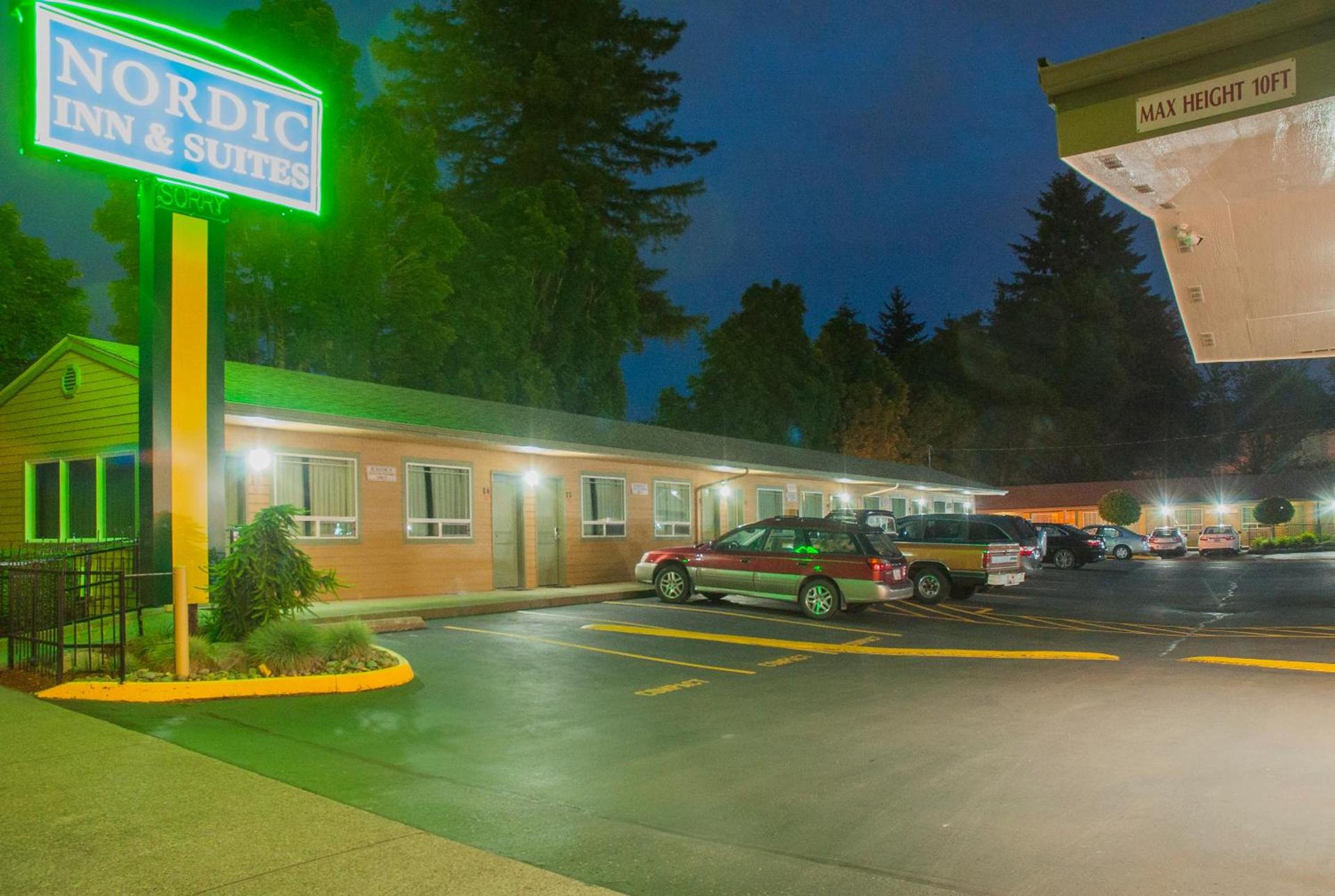 Nordic Inn and Suites photo 72