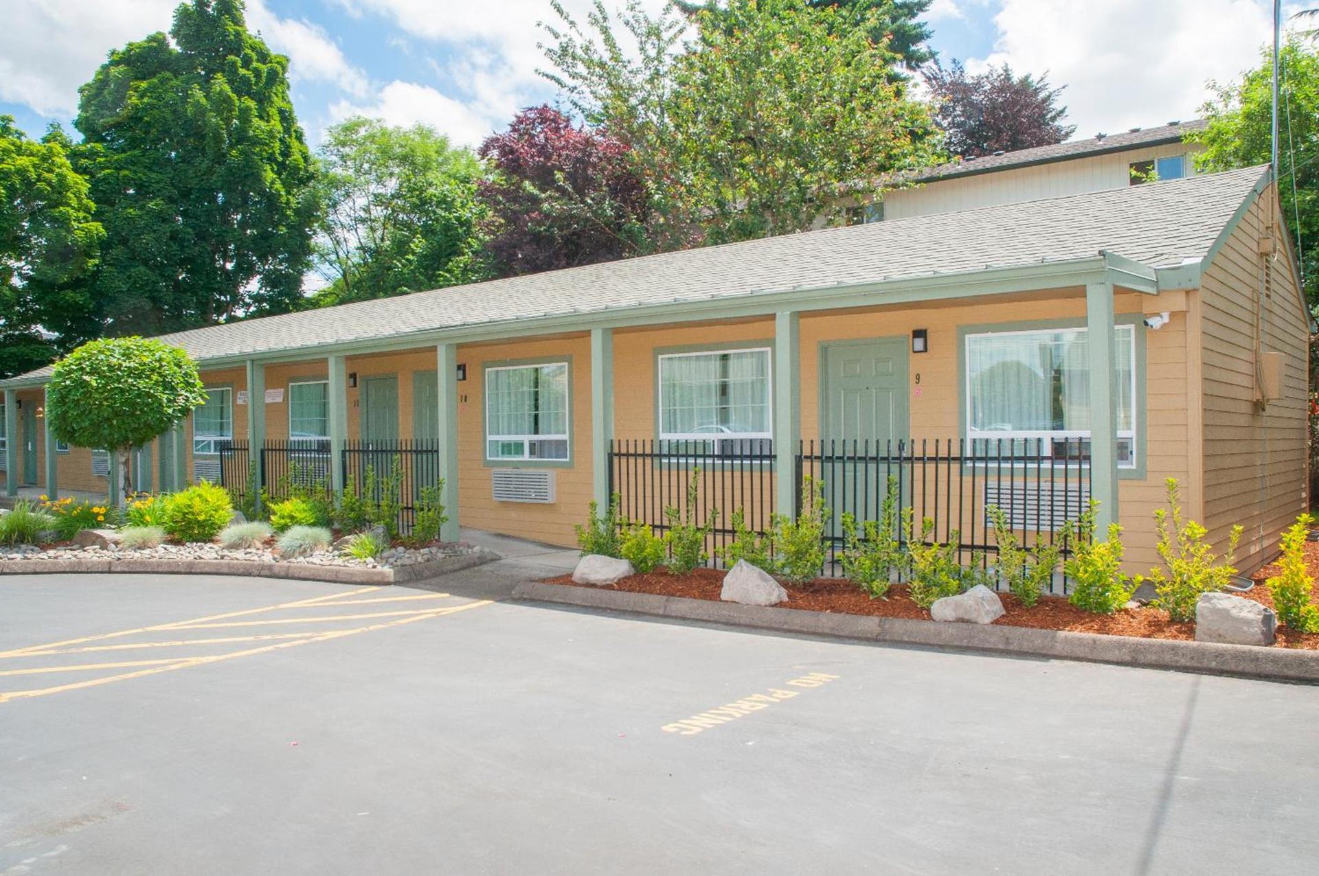 Nordic Inn and Suites photo 57