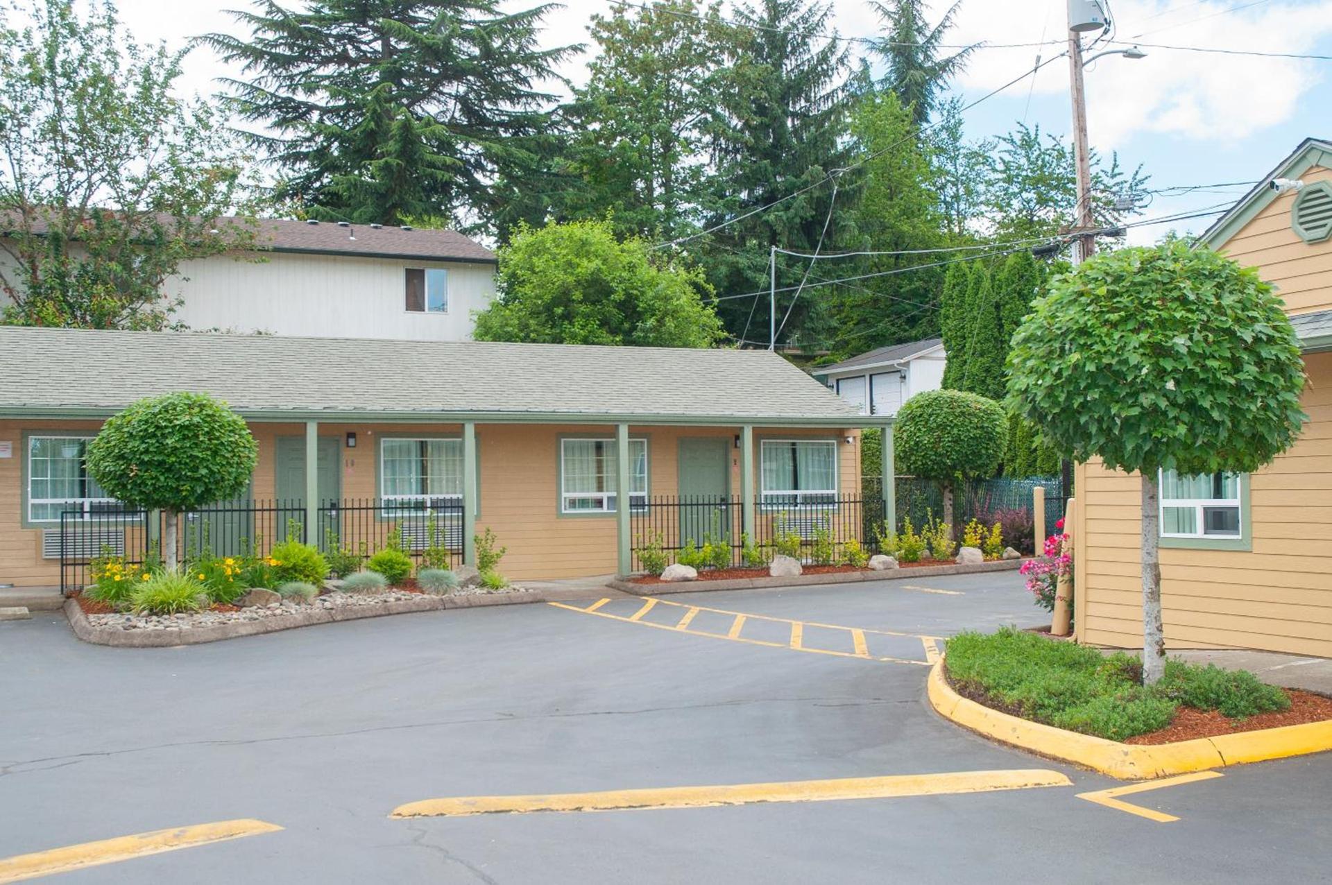 Nordic Inn and Suites photo 59