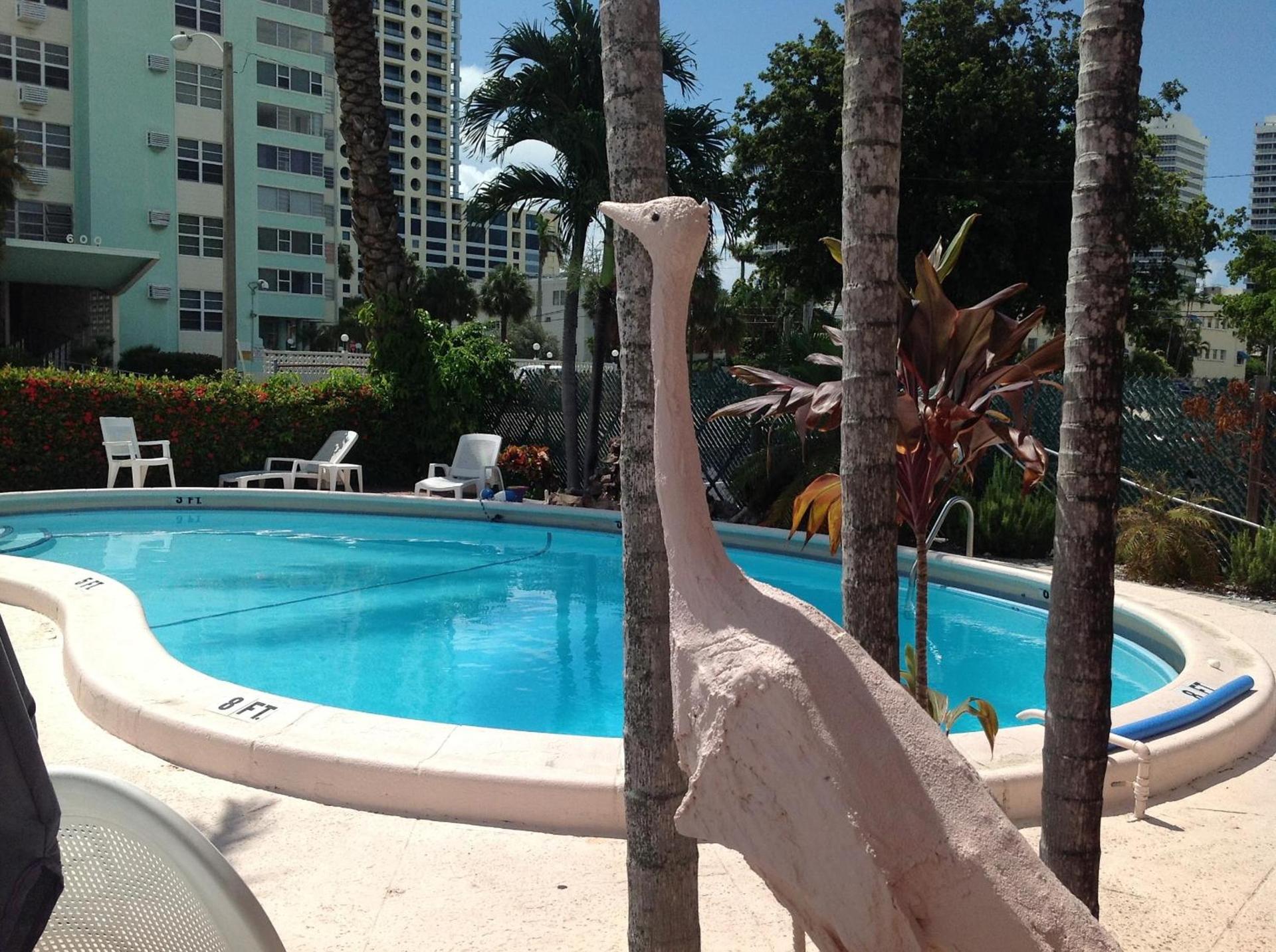Birch Patio Motel photo 3