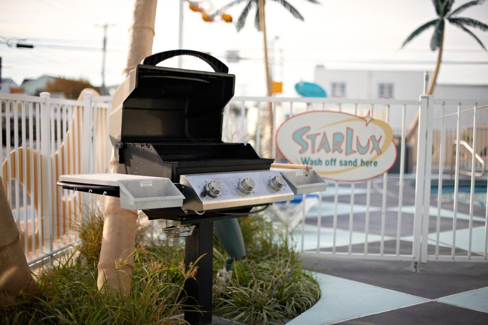 The StarLux photo 5