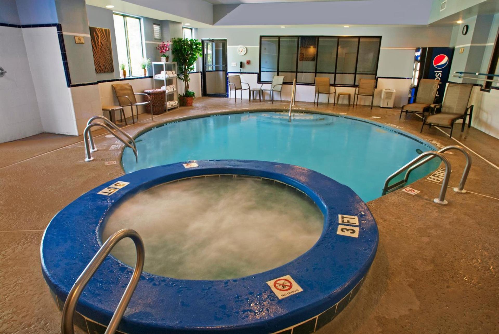 Best Western Plus Richmond Hill Inn photo 68