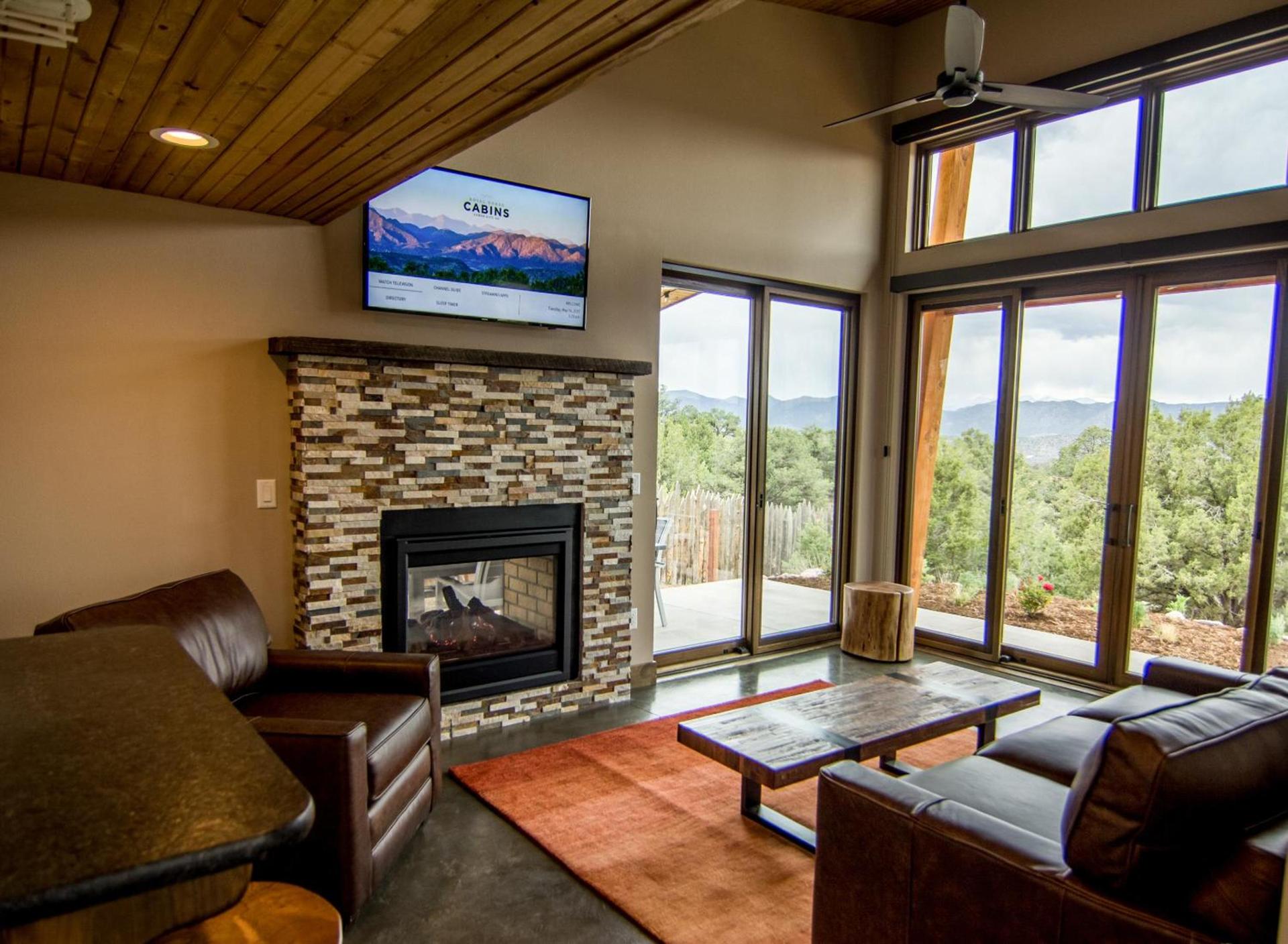 Royal Gorge Cabins photo 91