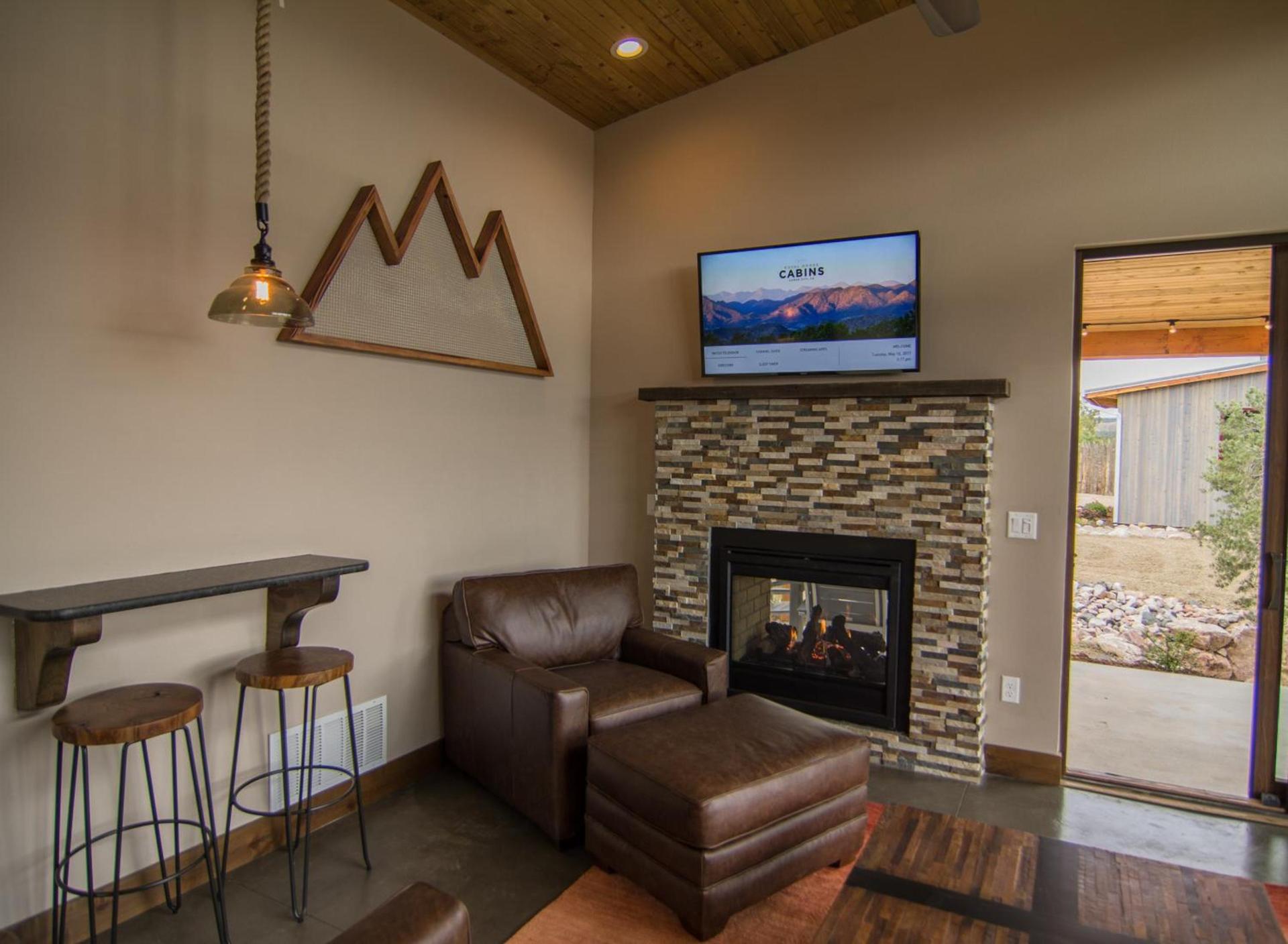 Royal Gorge Cabins photo 70