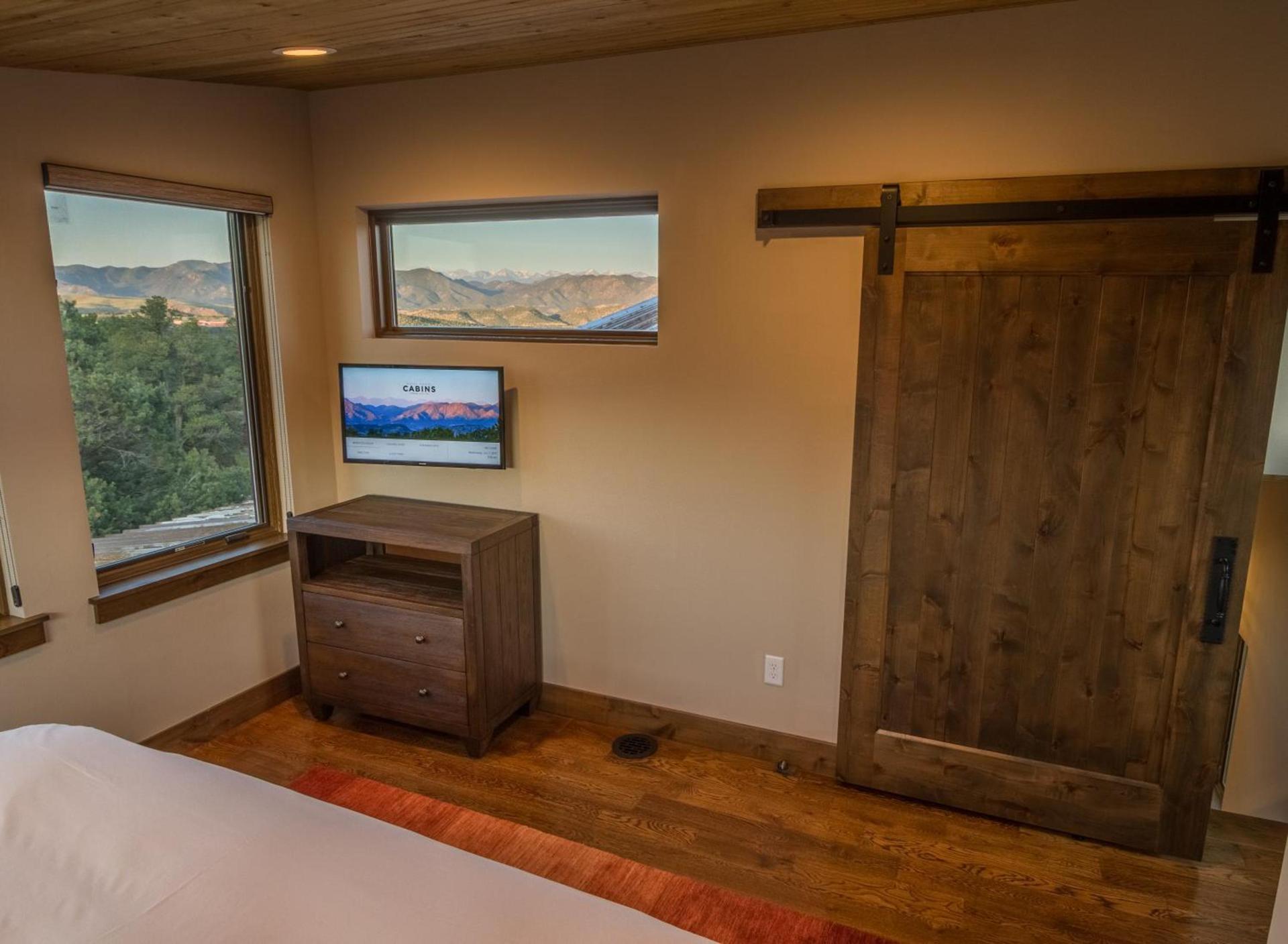 Royal Gorge Cabins photo 74