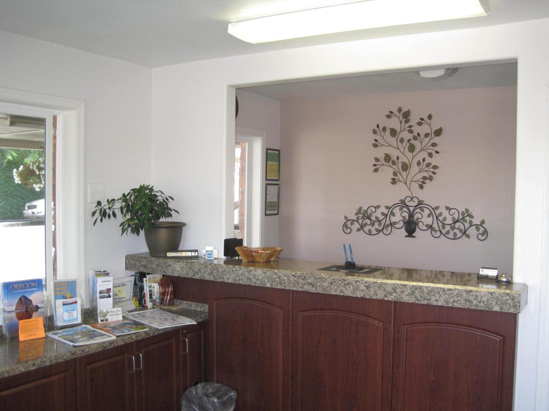 Interstate 8 Motel photo 3